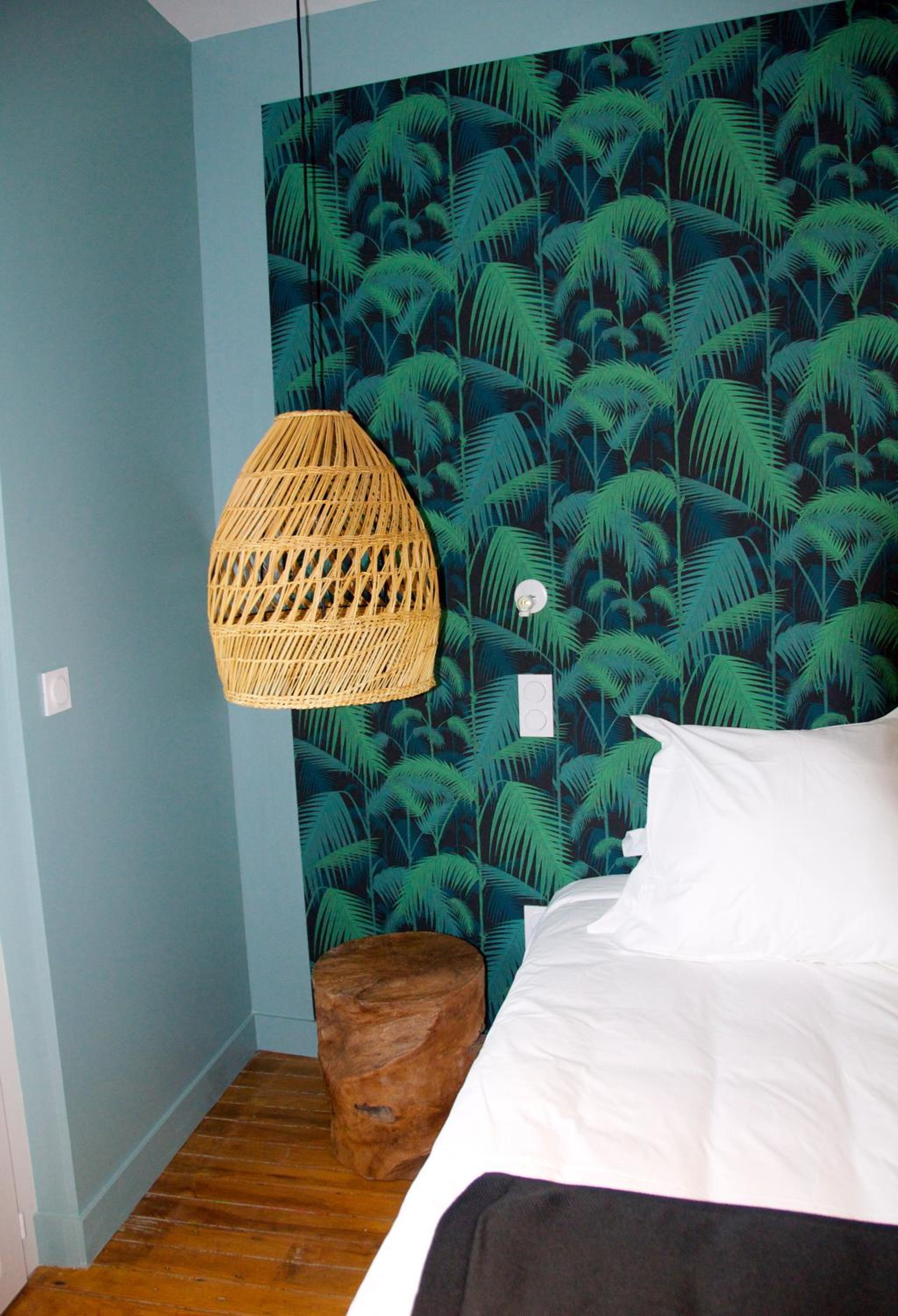 Deluxe Double Room with Balcony - Photo 6