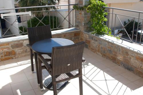Deluxe Studio with Garden View