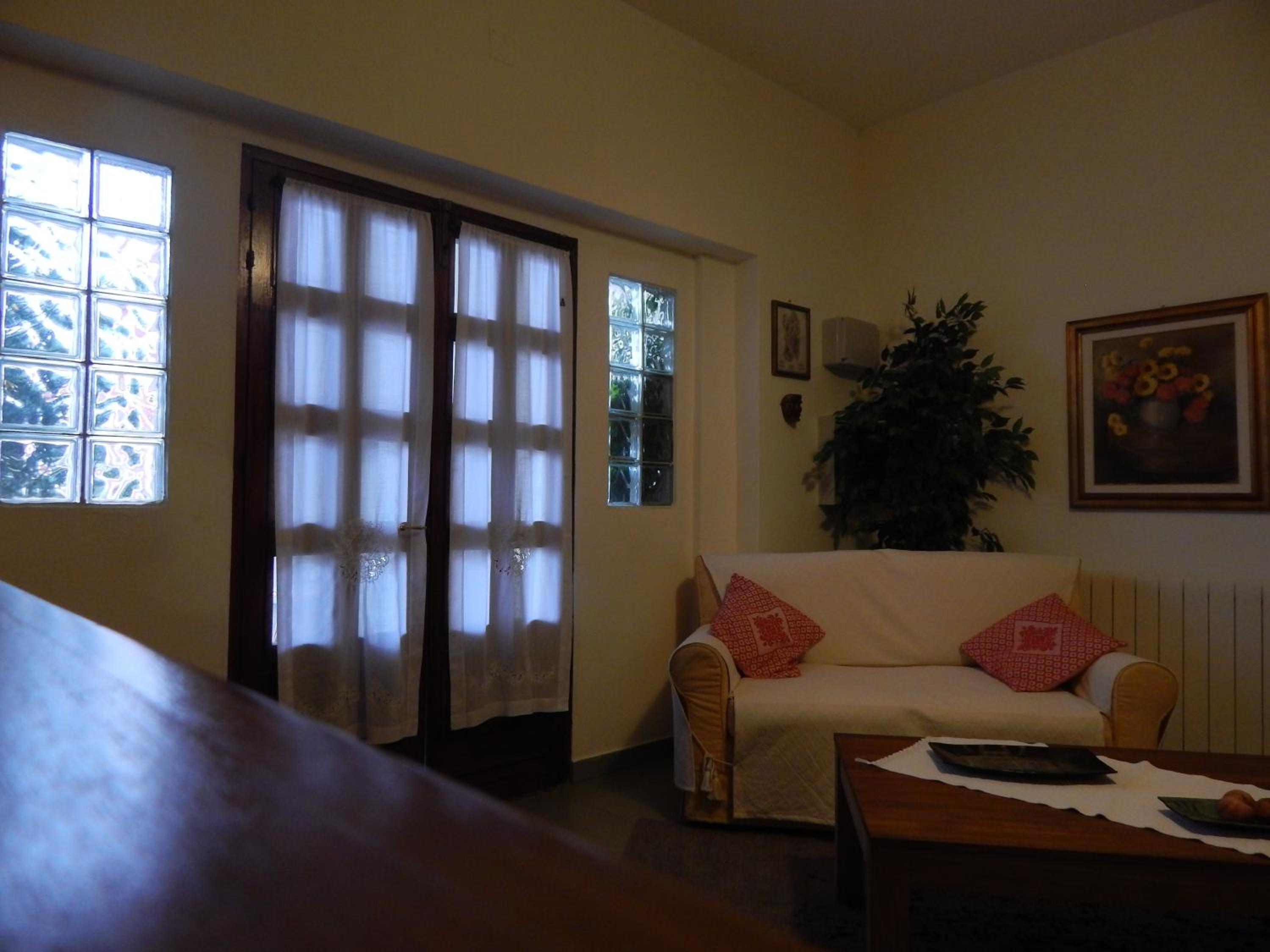 Single Room with Private Bathroom