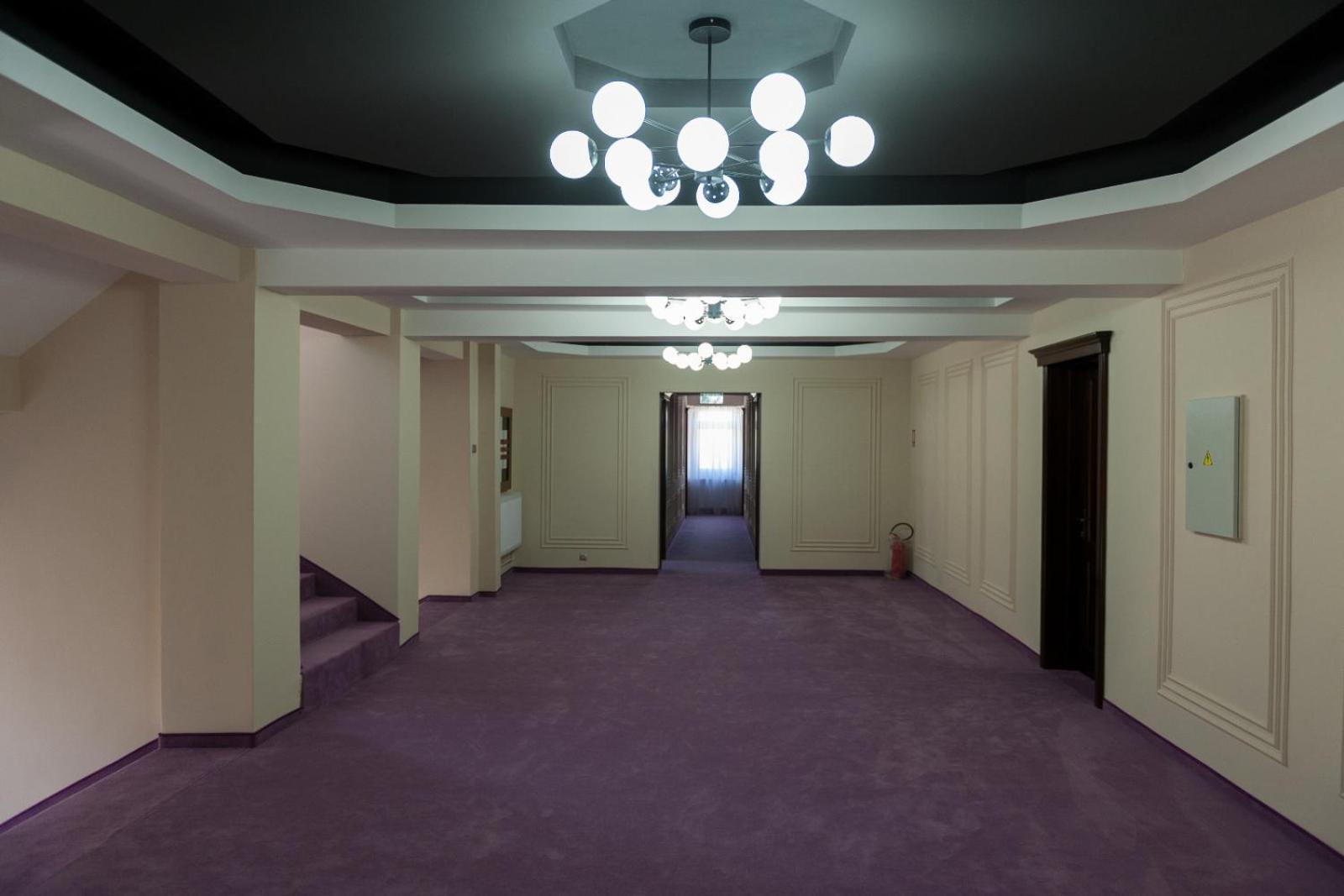 Double Room - Photo 9