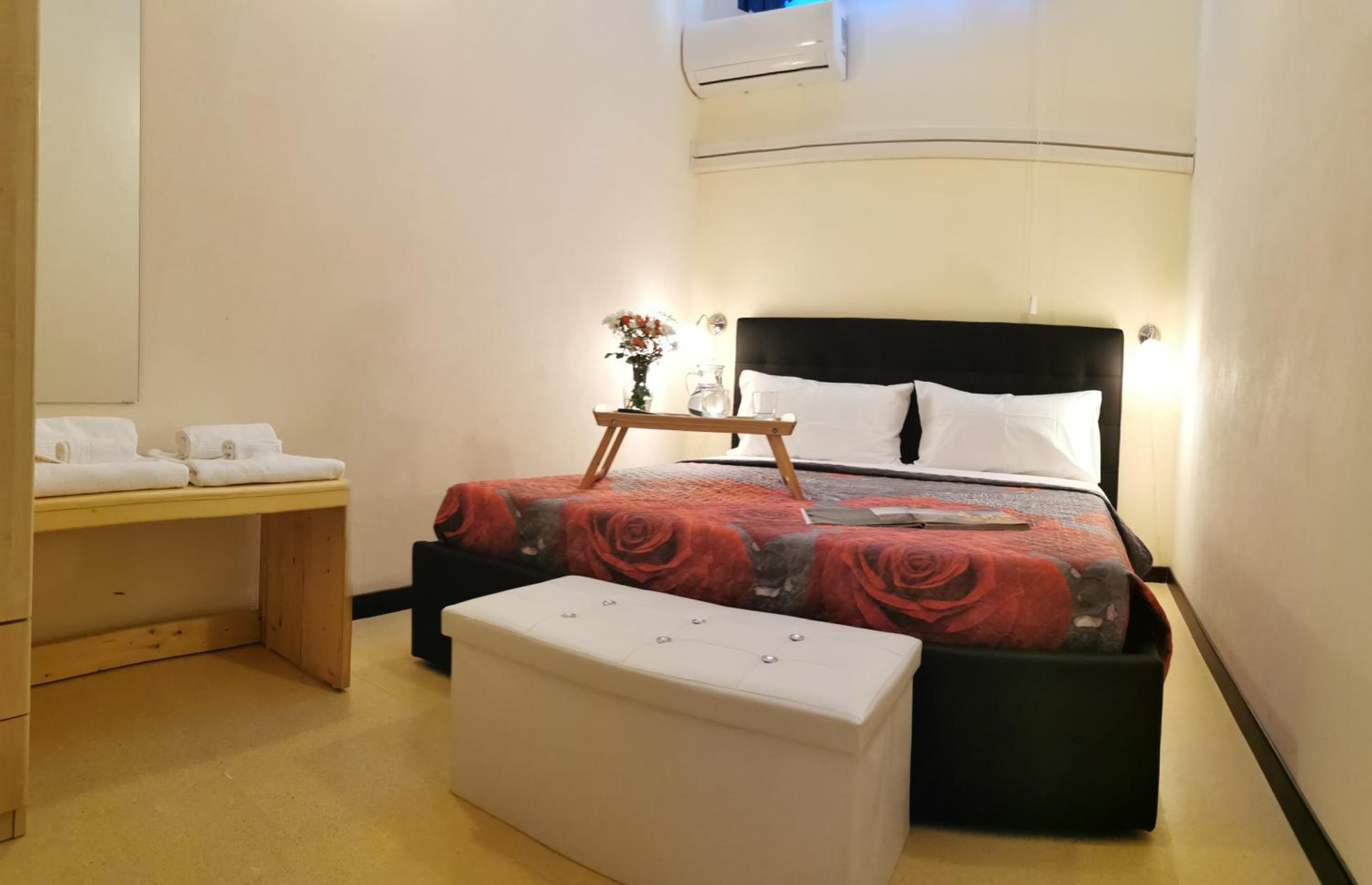 Double Room with Private External Bathroom