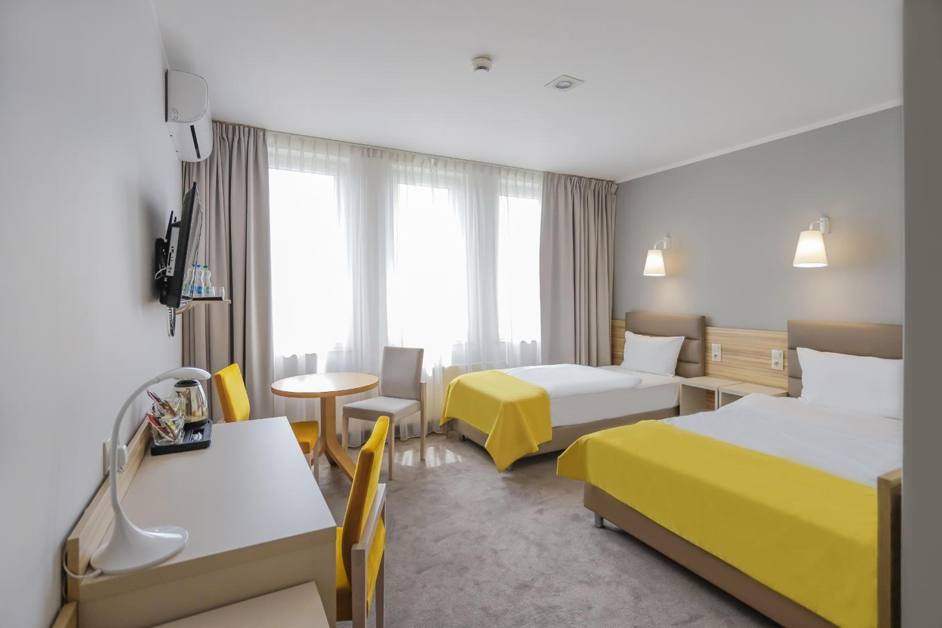 Poznań West Hotel - Airport