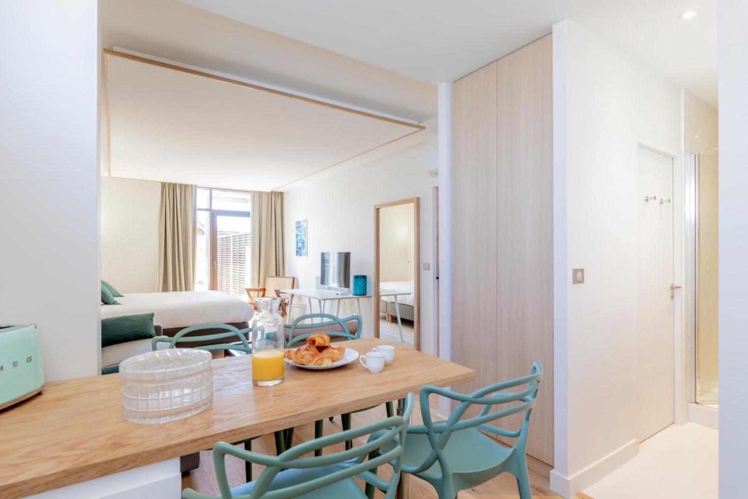 Suite with City View