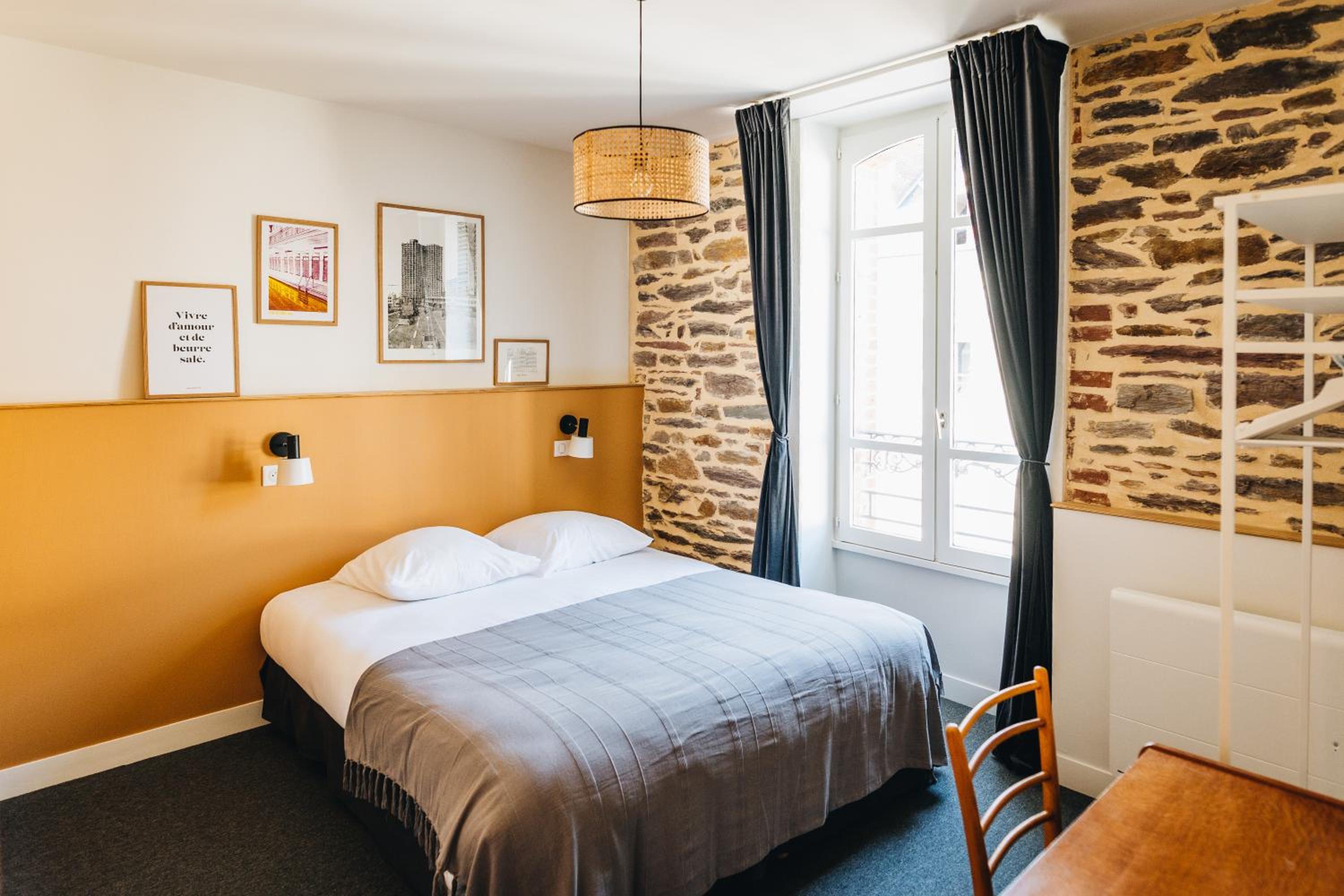 Double Room - Photo 3