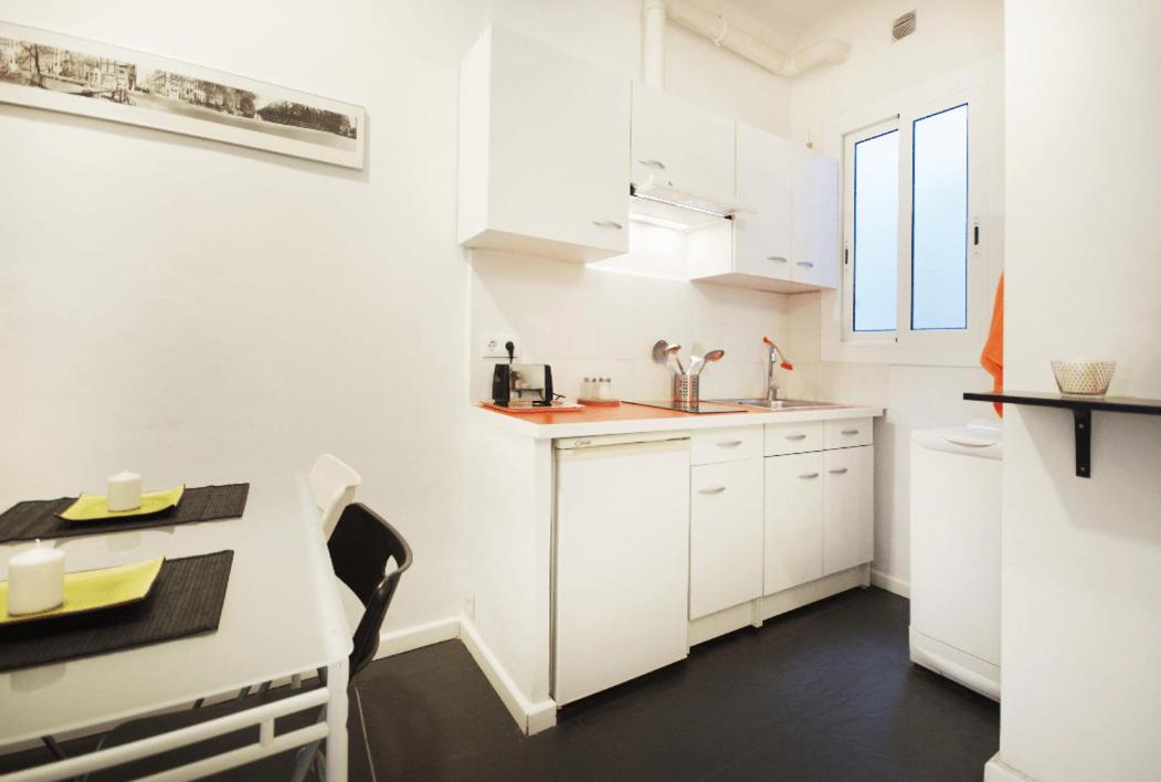 Apartment photo 2