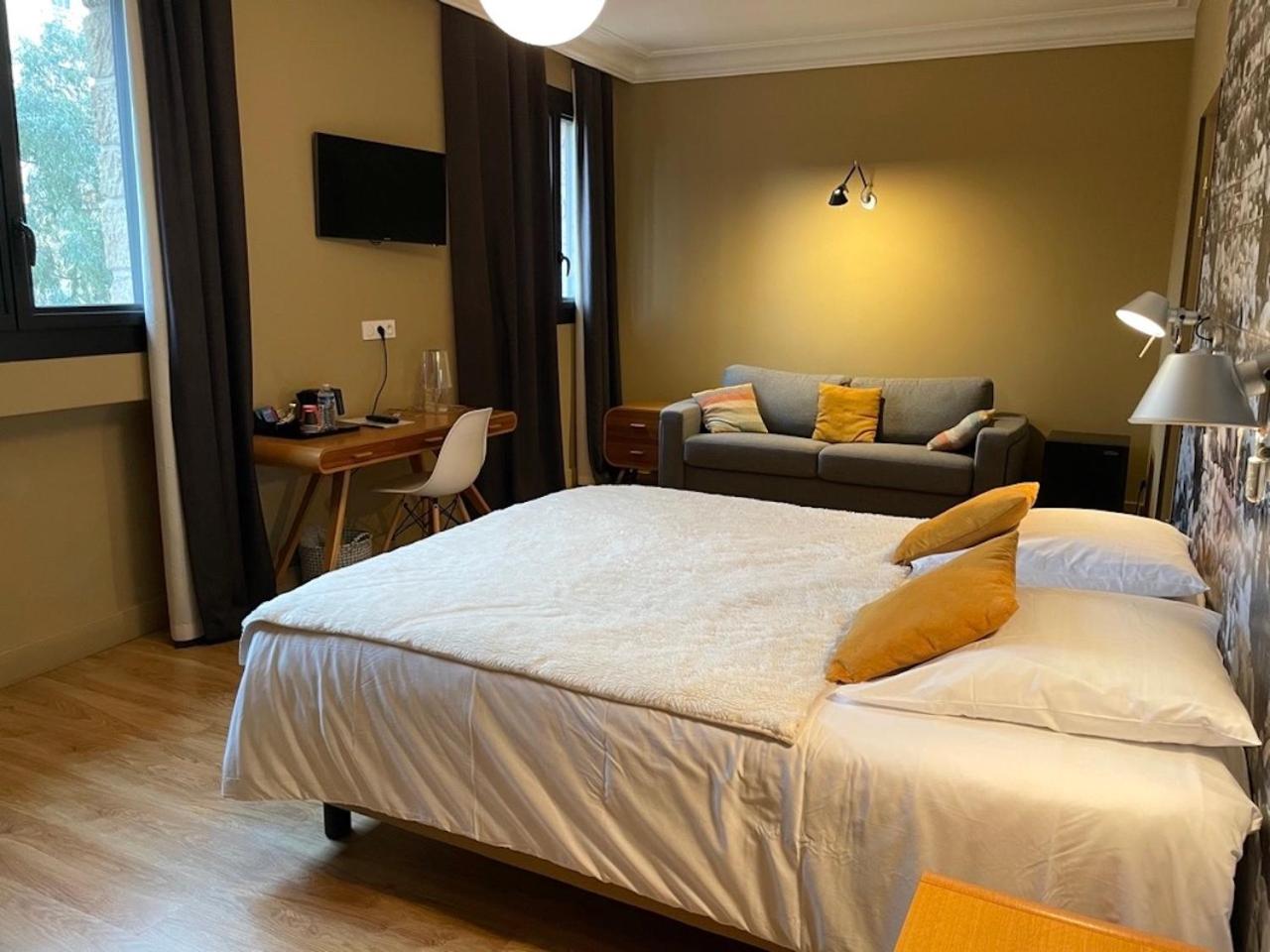 One-Bedroom Suite