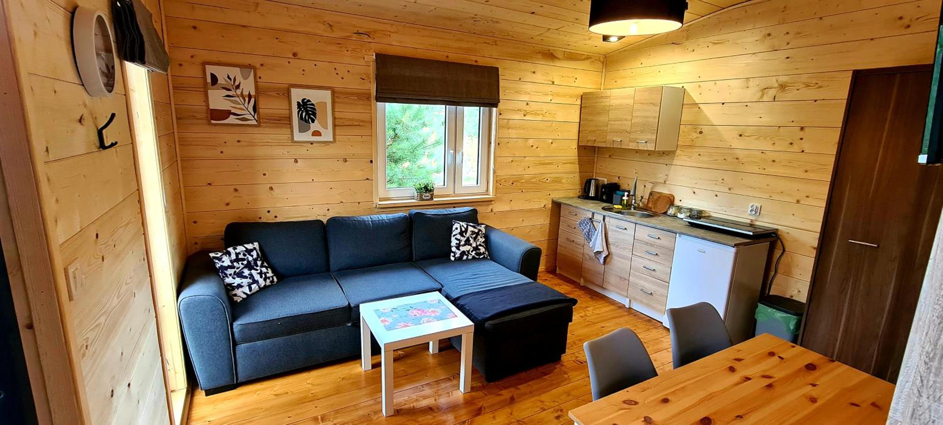 One-Bedroom House photo 2