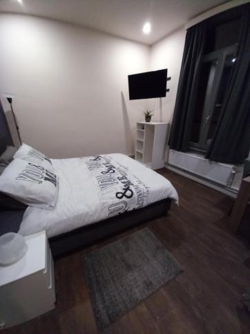 Double Room with Shared Bathroom