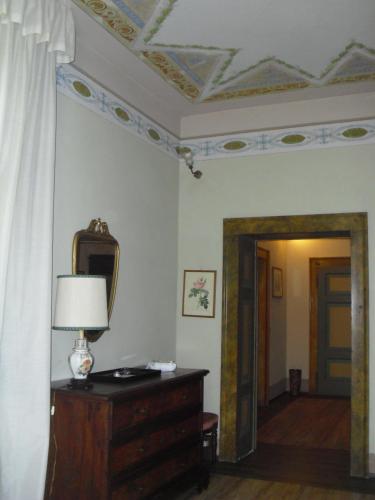Family Room with Garden View - Photo 1