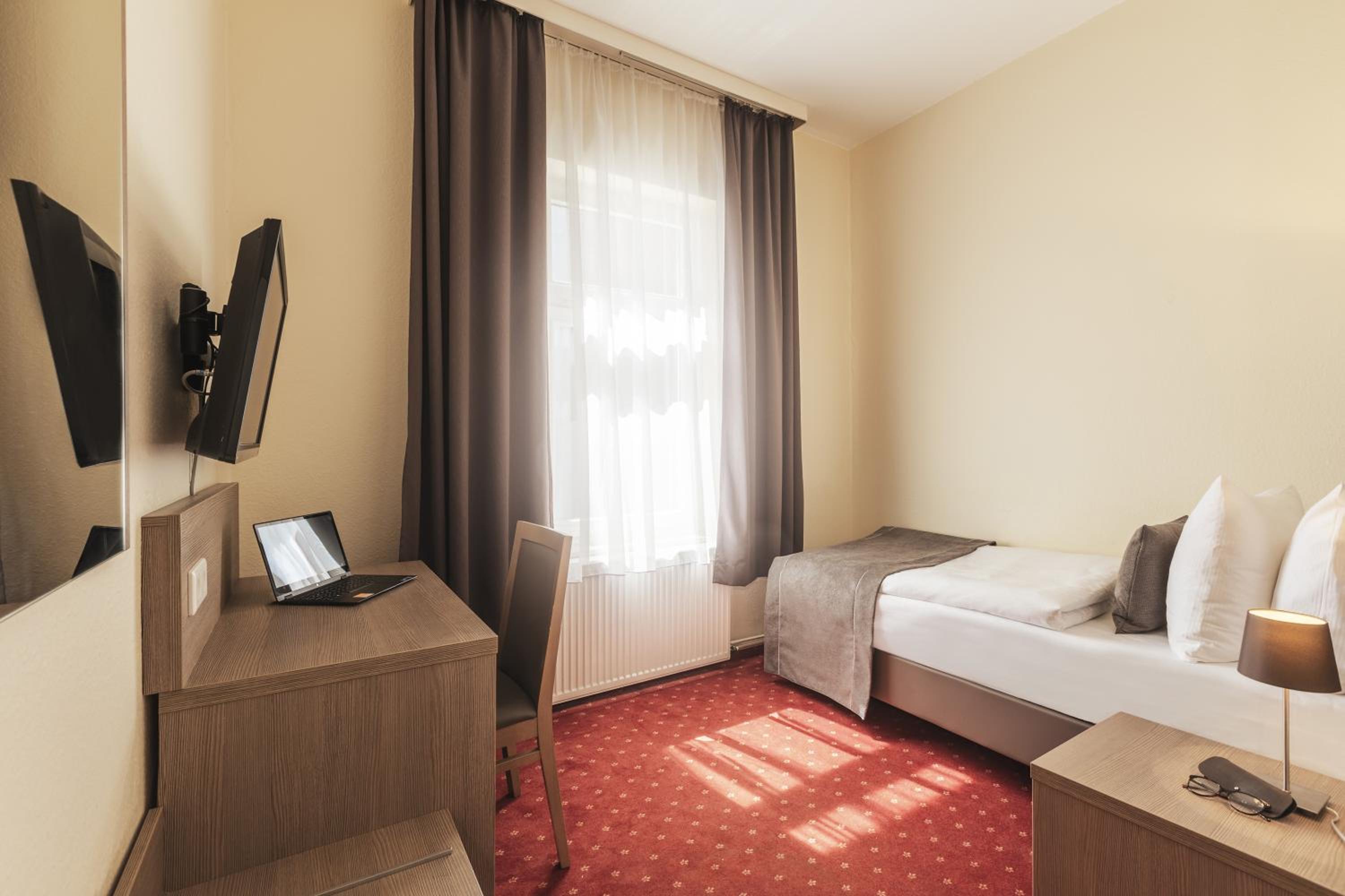 Economy Single Room photo 1