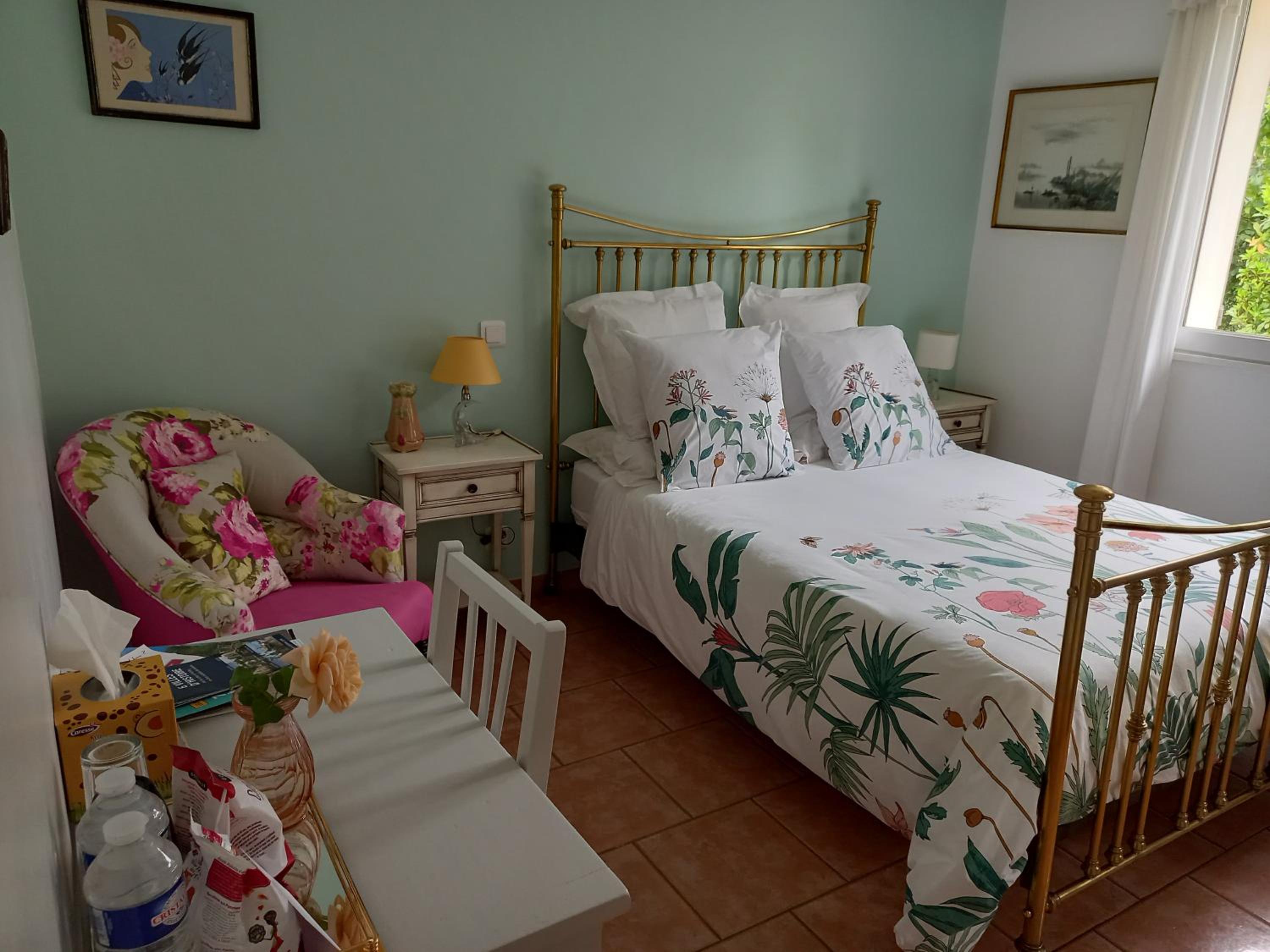 Double Room - Photo 2