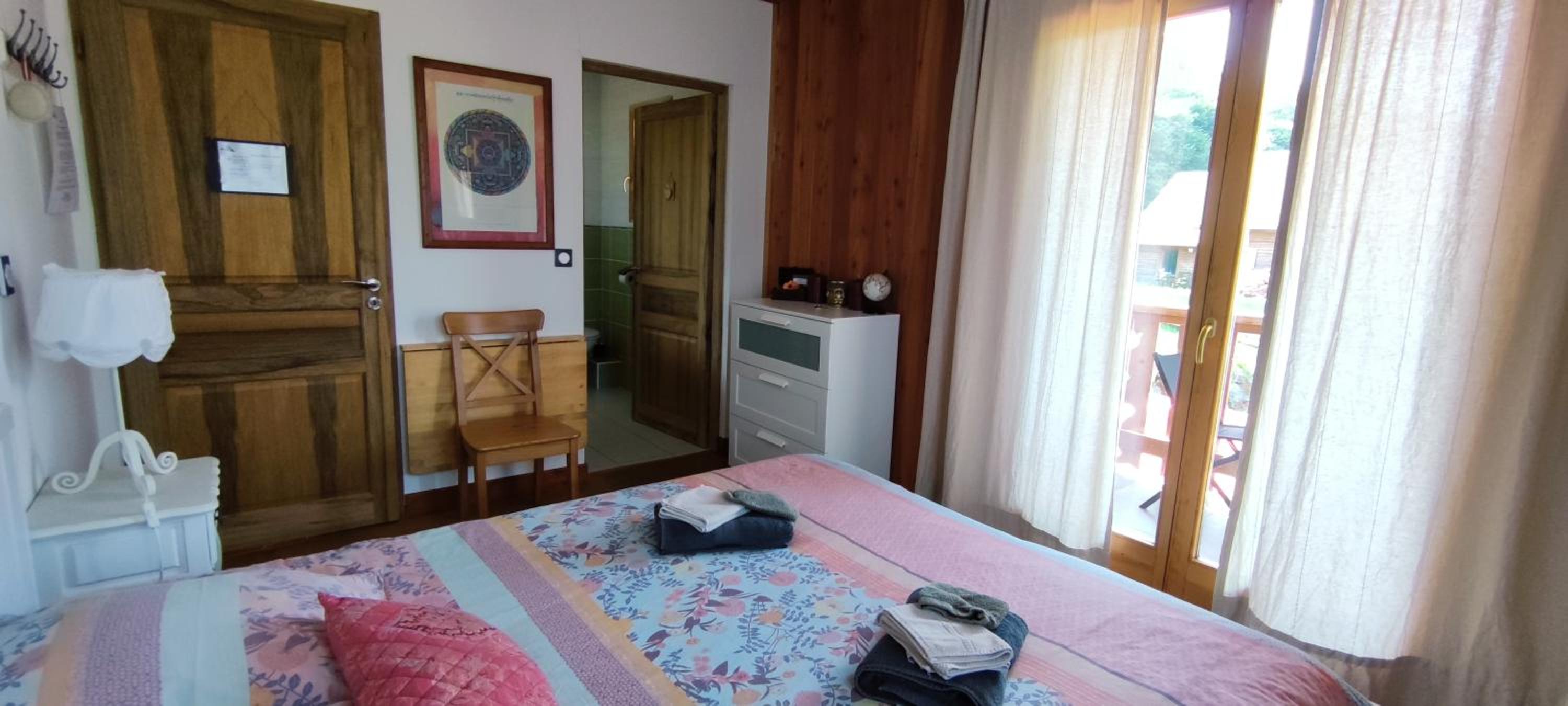 King Room with Mountain View