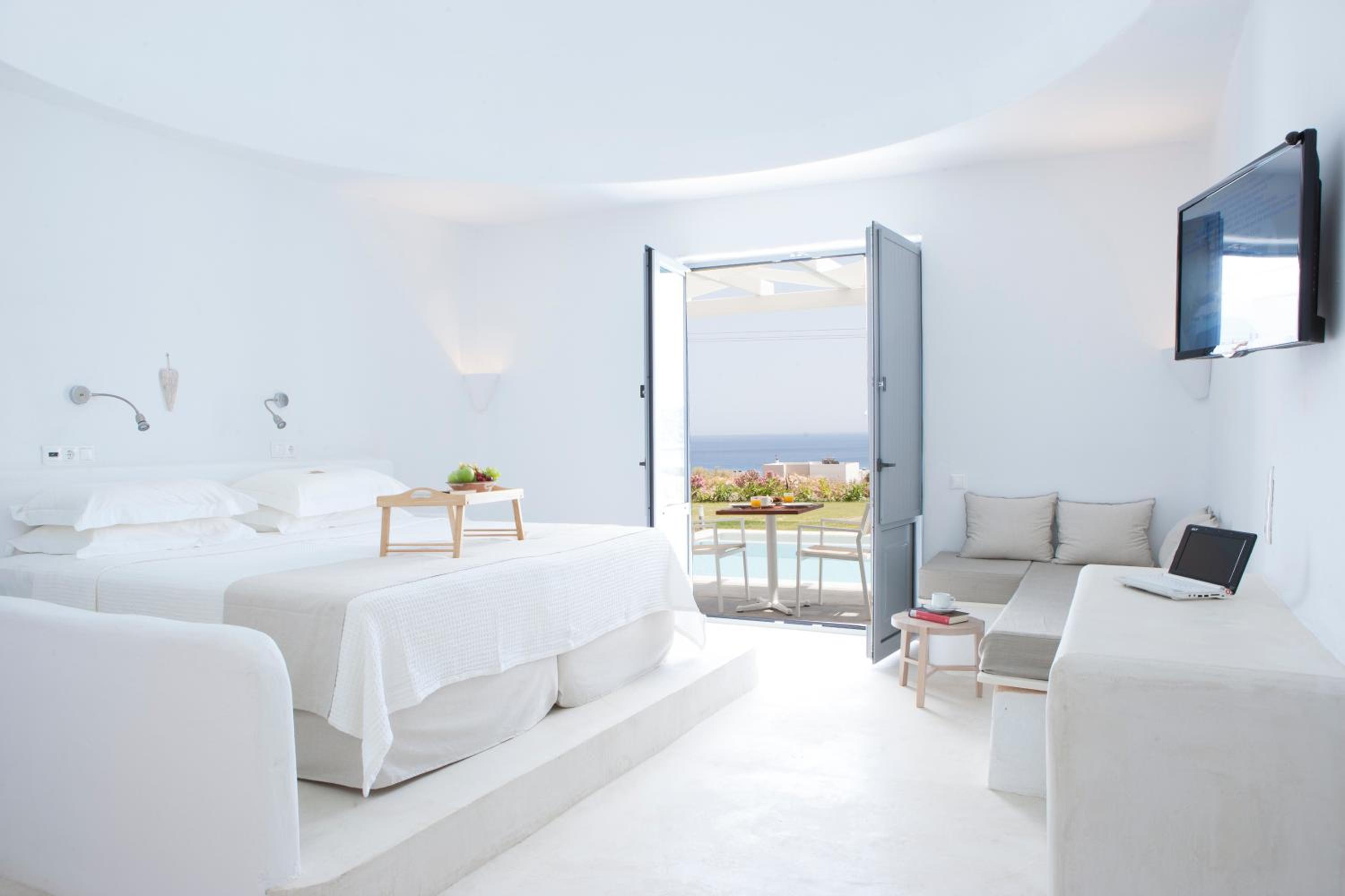 Premium Double or Twin Room with Private Pool (Adults Only) photo 1