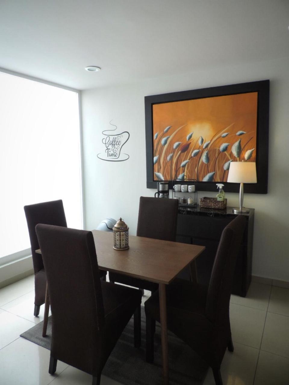 Apartment with Terrace photo 3