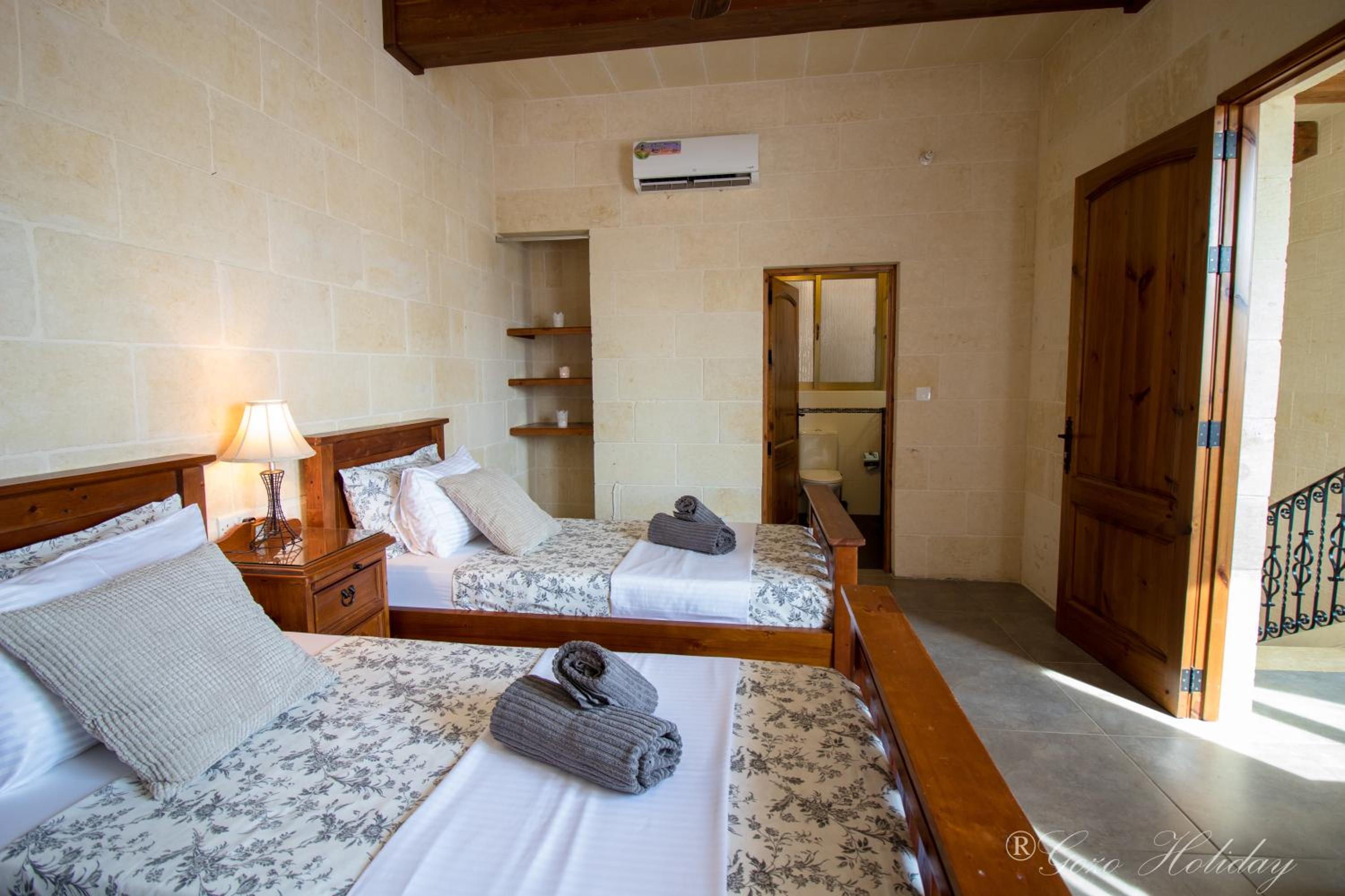 Double Room photo 3