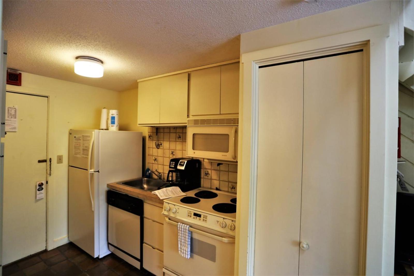 One-Bedroom Condo