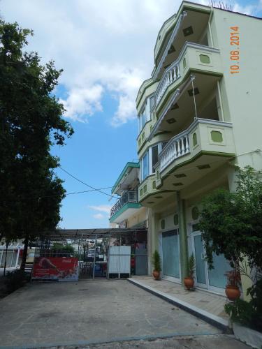 Family Room with Balcony photo 1
