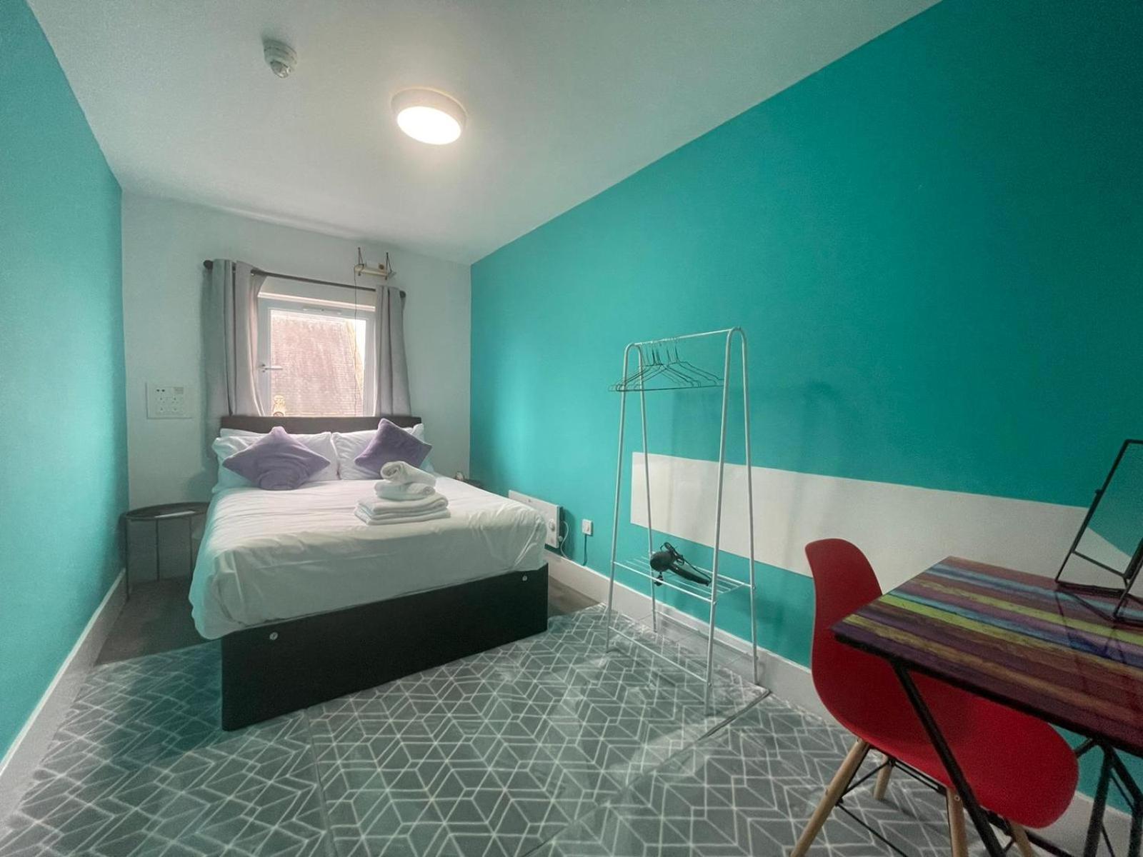 Standard Double Room with Shared Bathroom photo 2