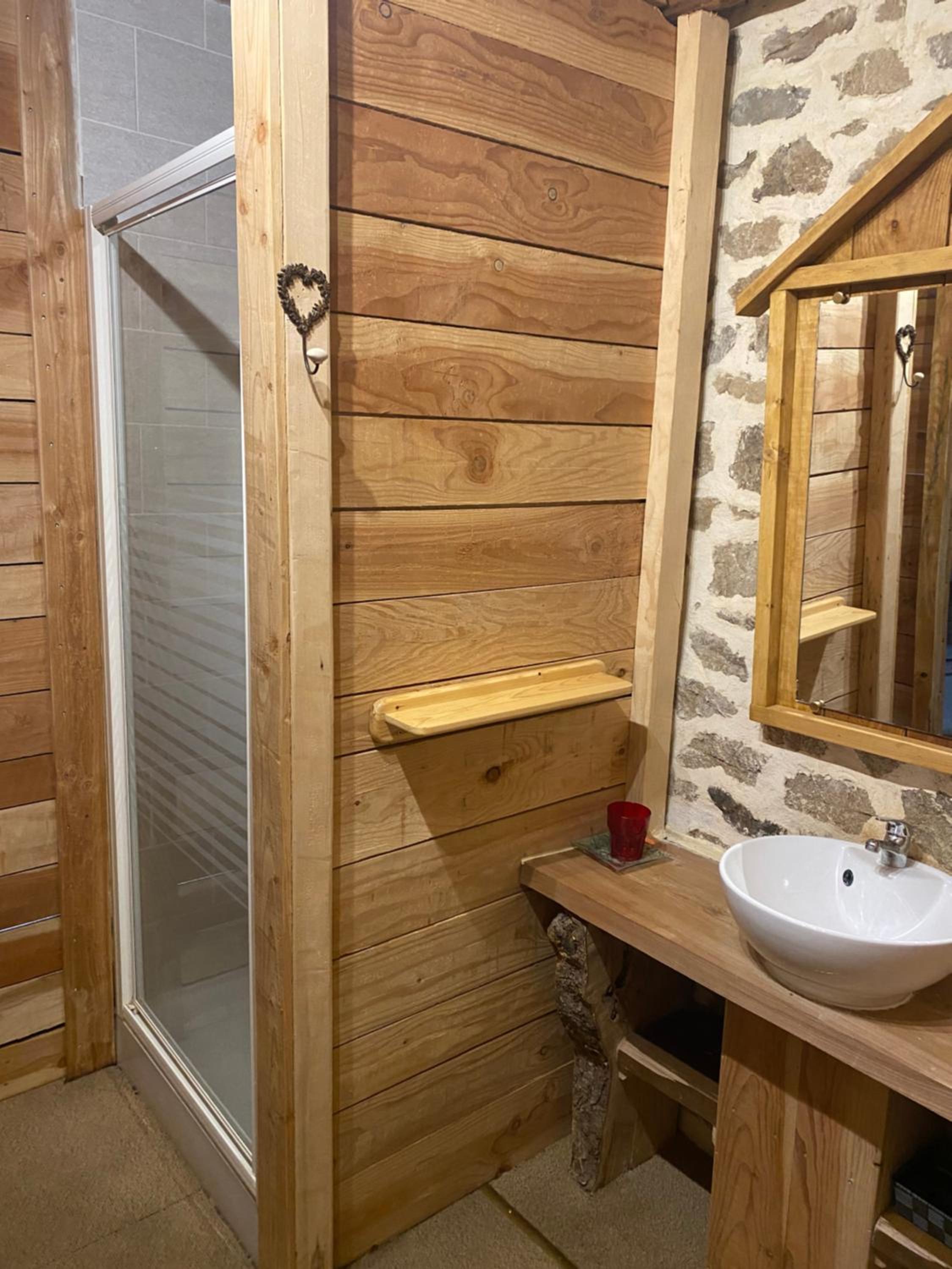 Standard Triple Room - Photo 1