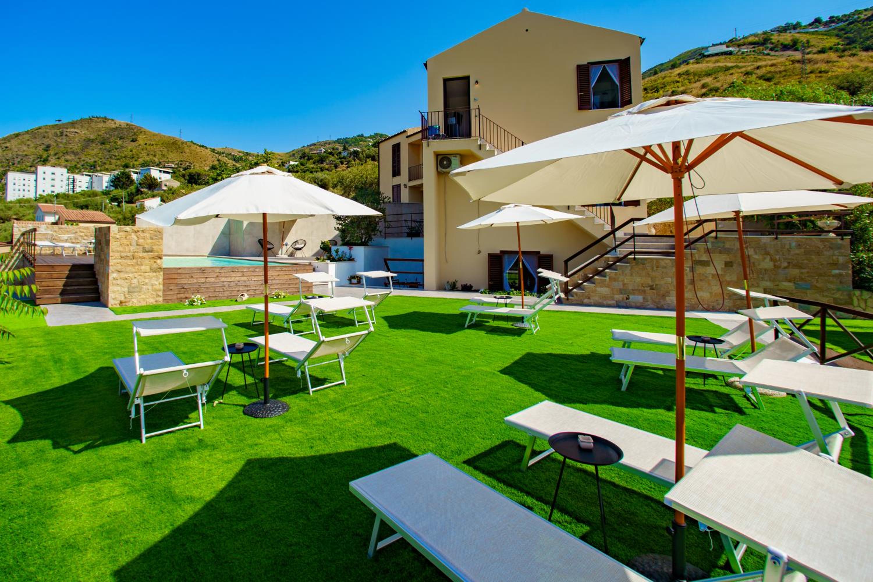 Apartment with Terrace