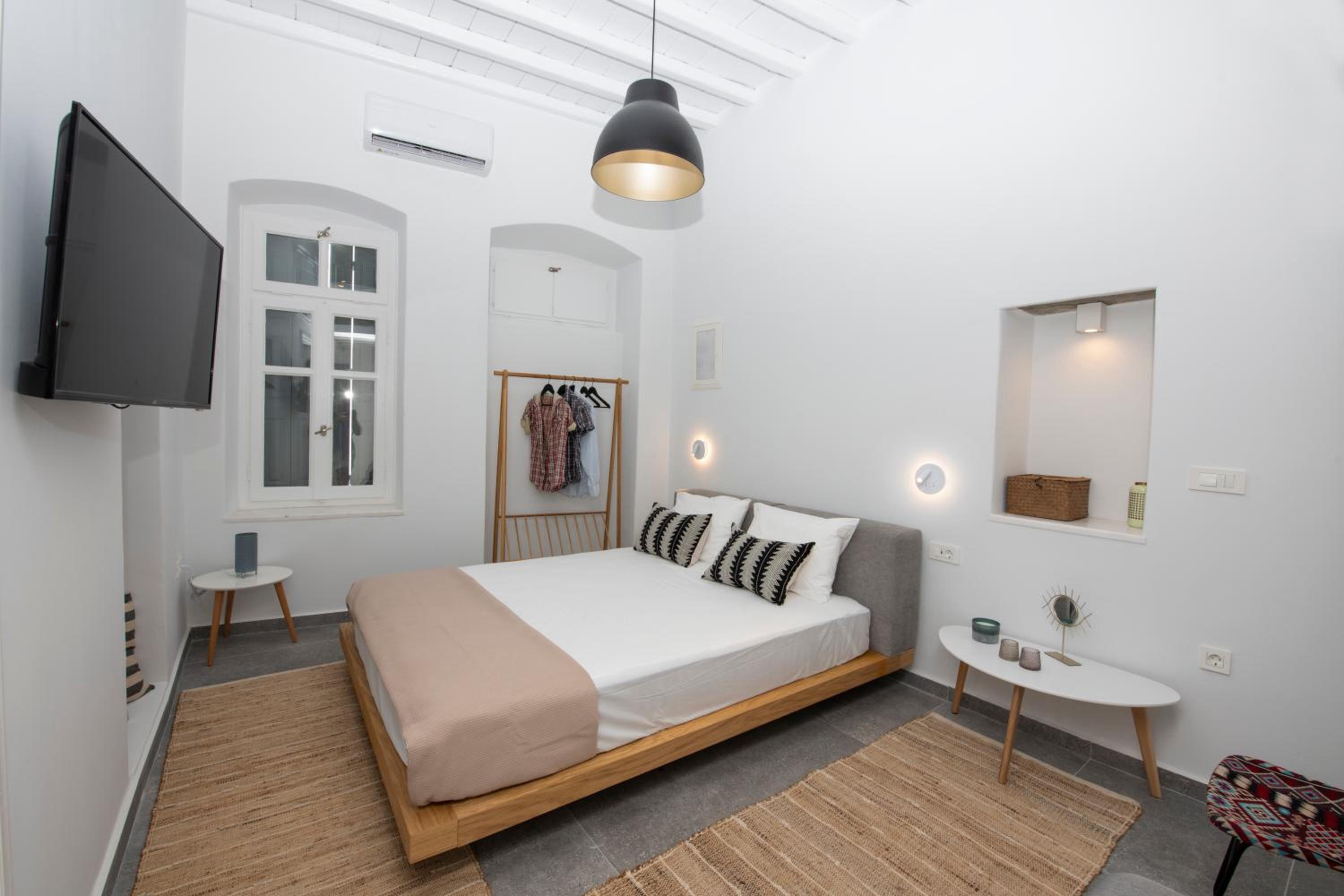 Apartment - Ground Floor photo 2
