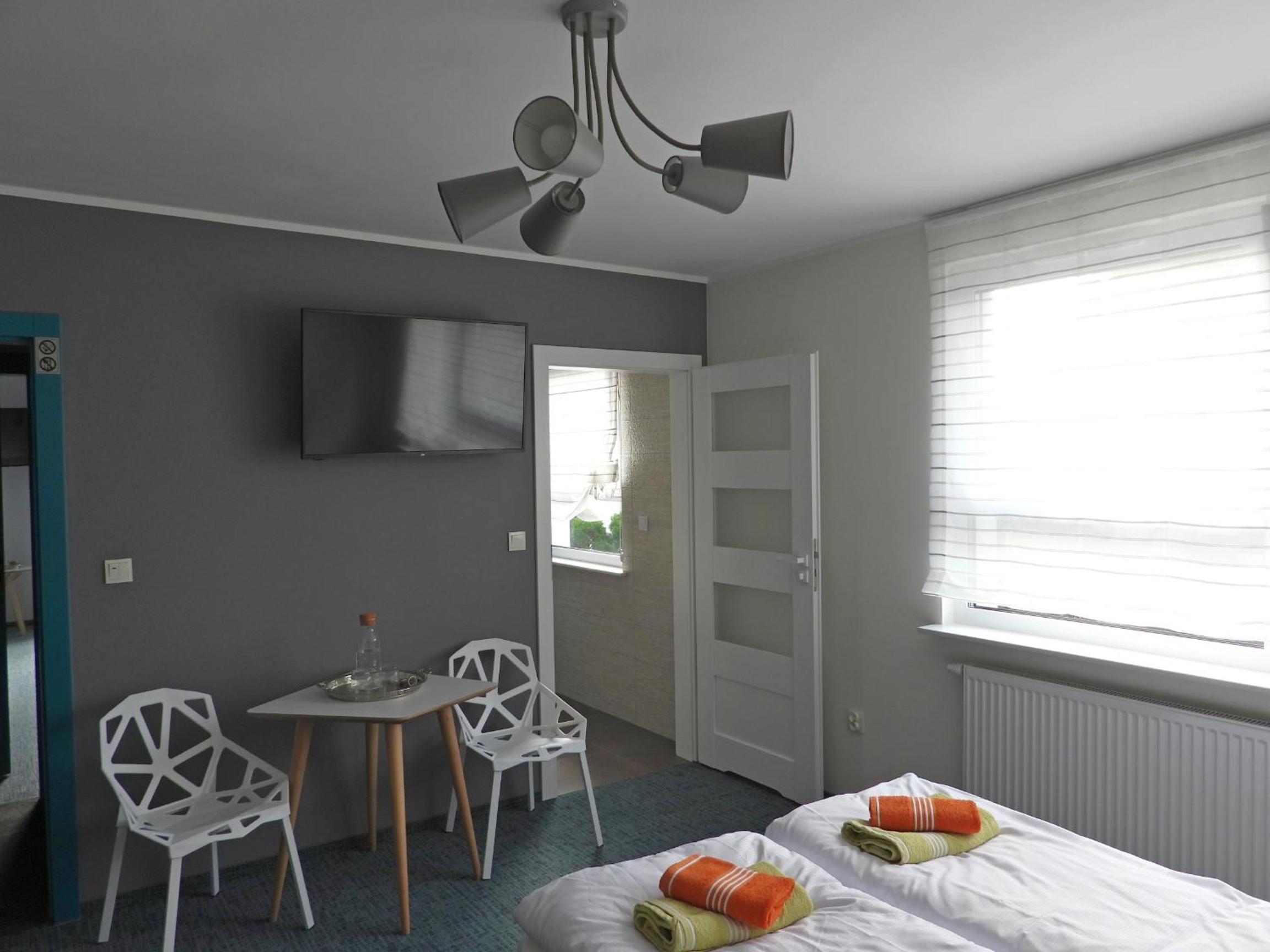 One-Bedroom Apartment - Photo 7