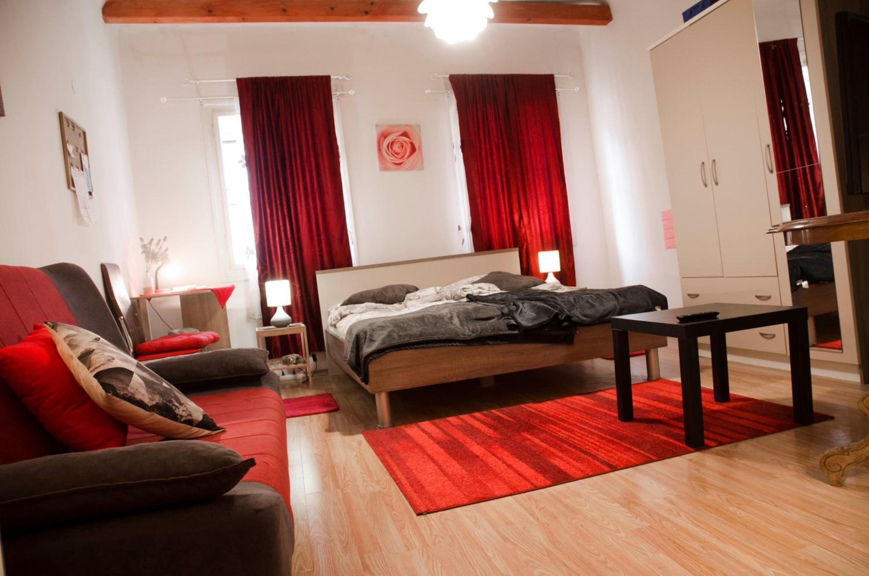 Triple Room with Private Bathroom photo 1