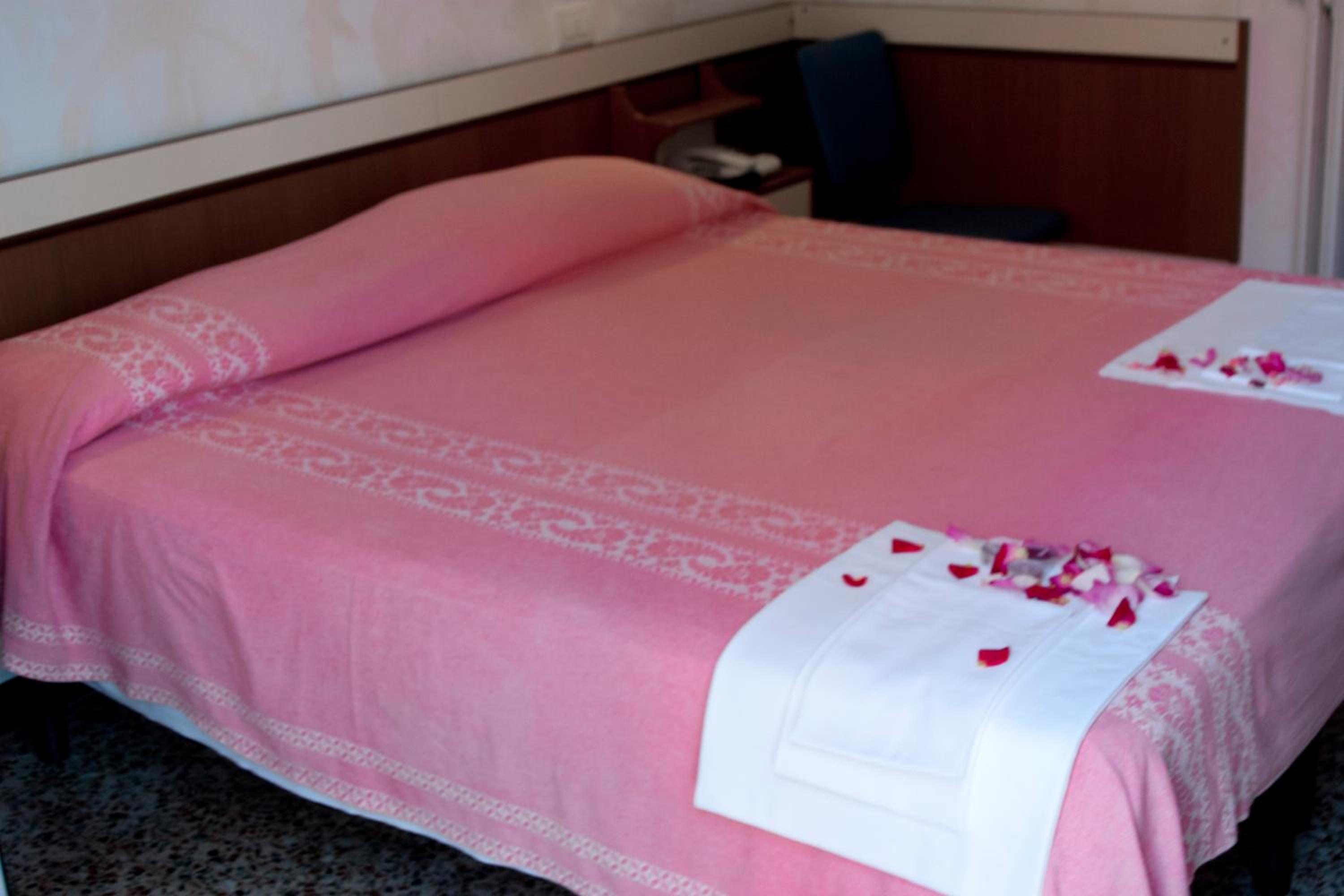Economy Double or Twin Room