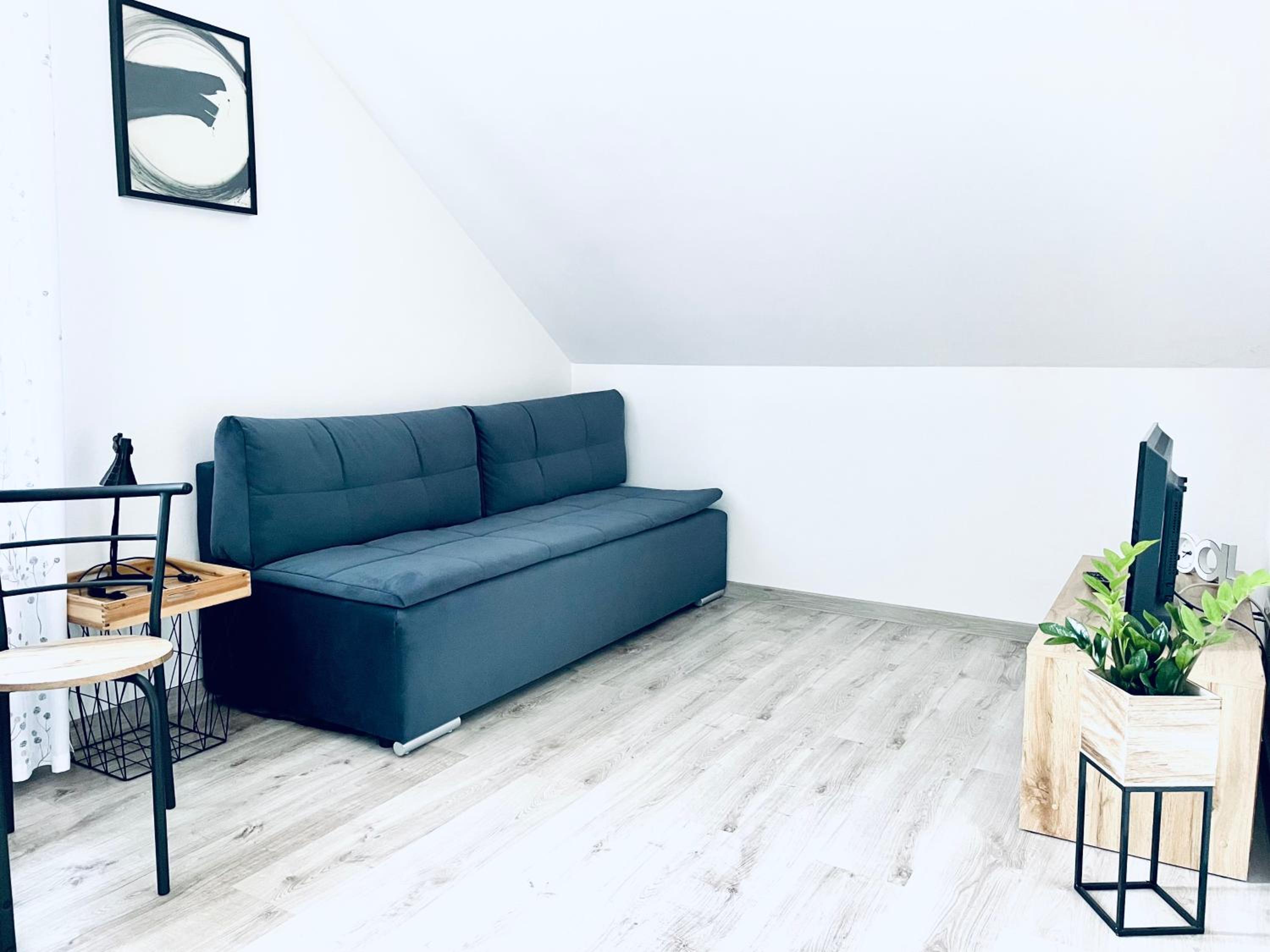 Two-Bedroom Apartment - Photo 4