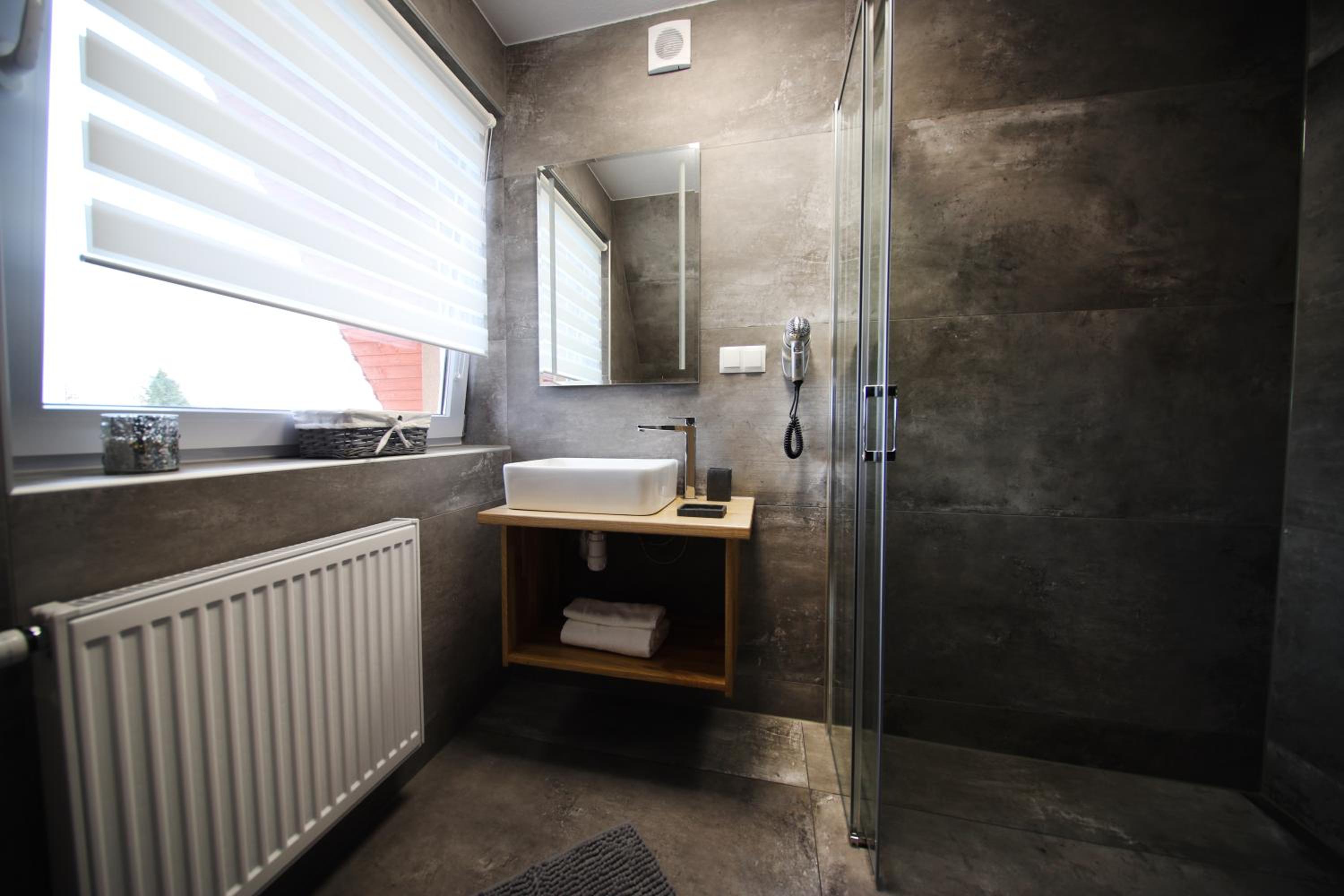 Deluxe Triple Room photo 3