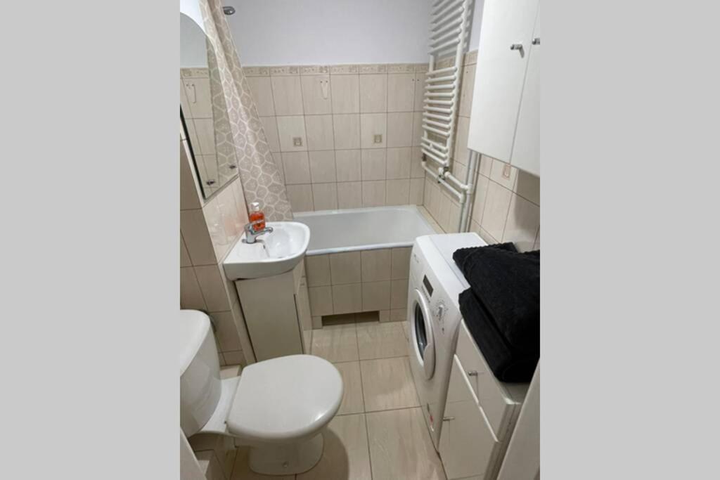 One-Bedroom Apartment - Photo 23