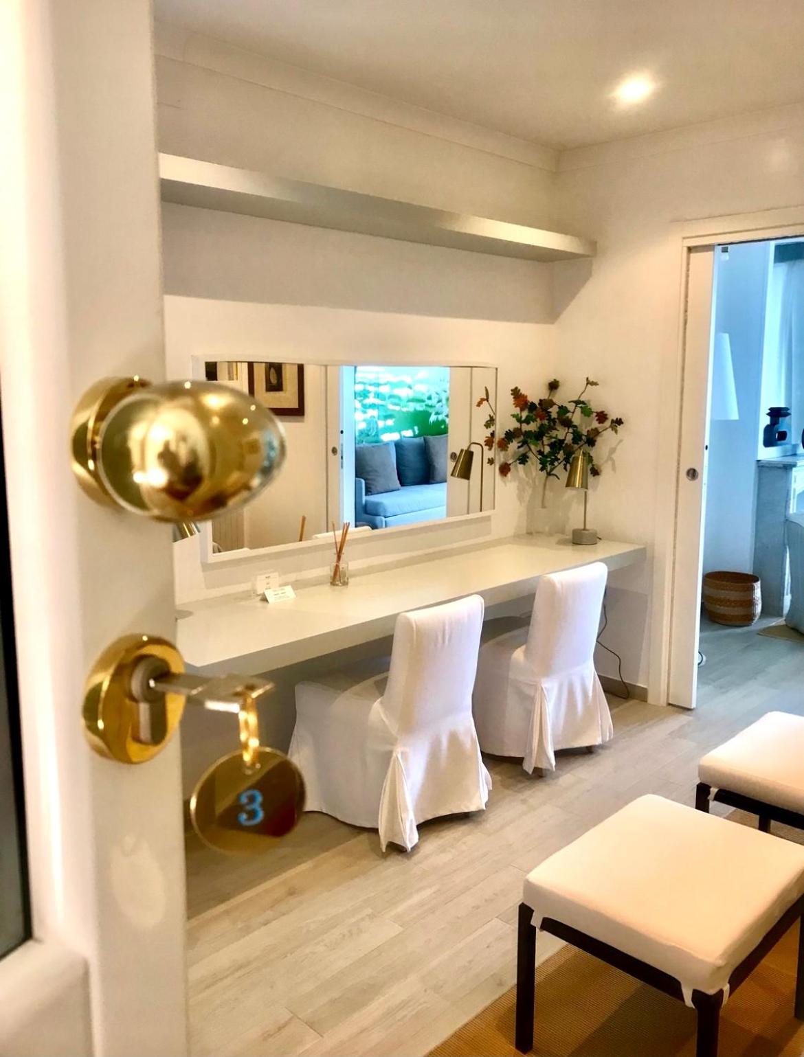 Suite with Sea View