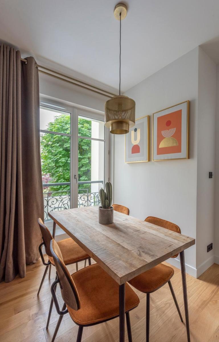 One Bedroom Apartment Parisina