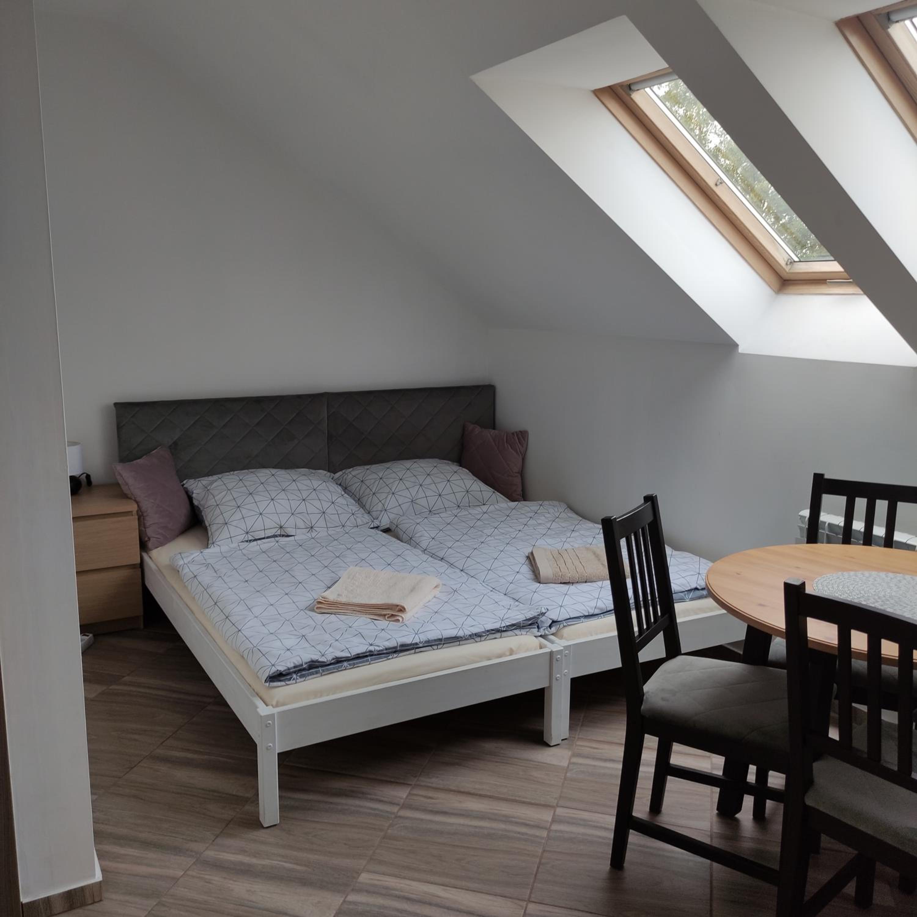 Quadruple Room with Private Bathroom photo 1