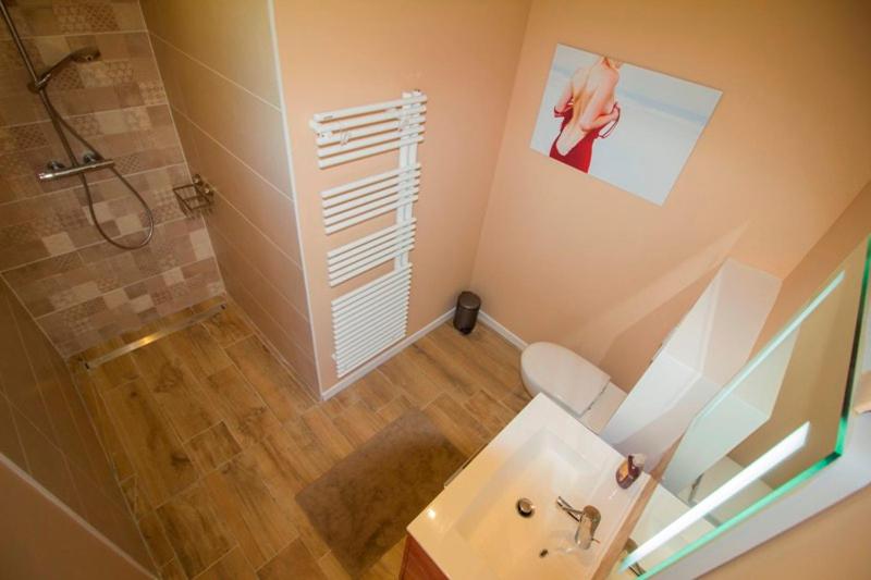 Queen Room with Garden View