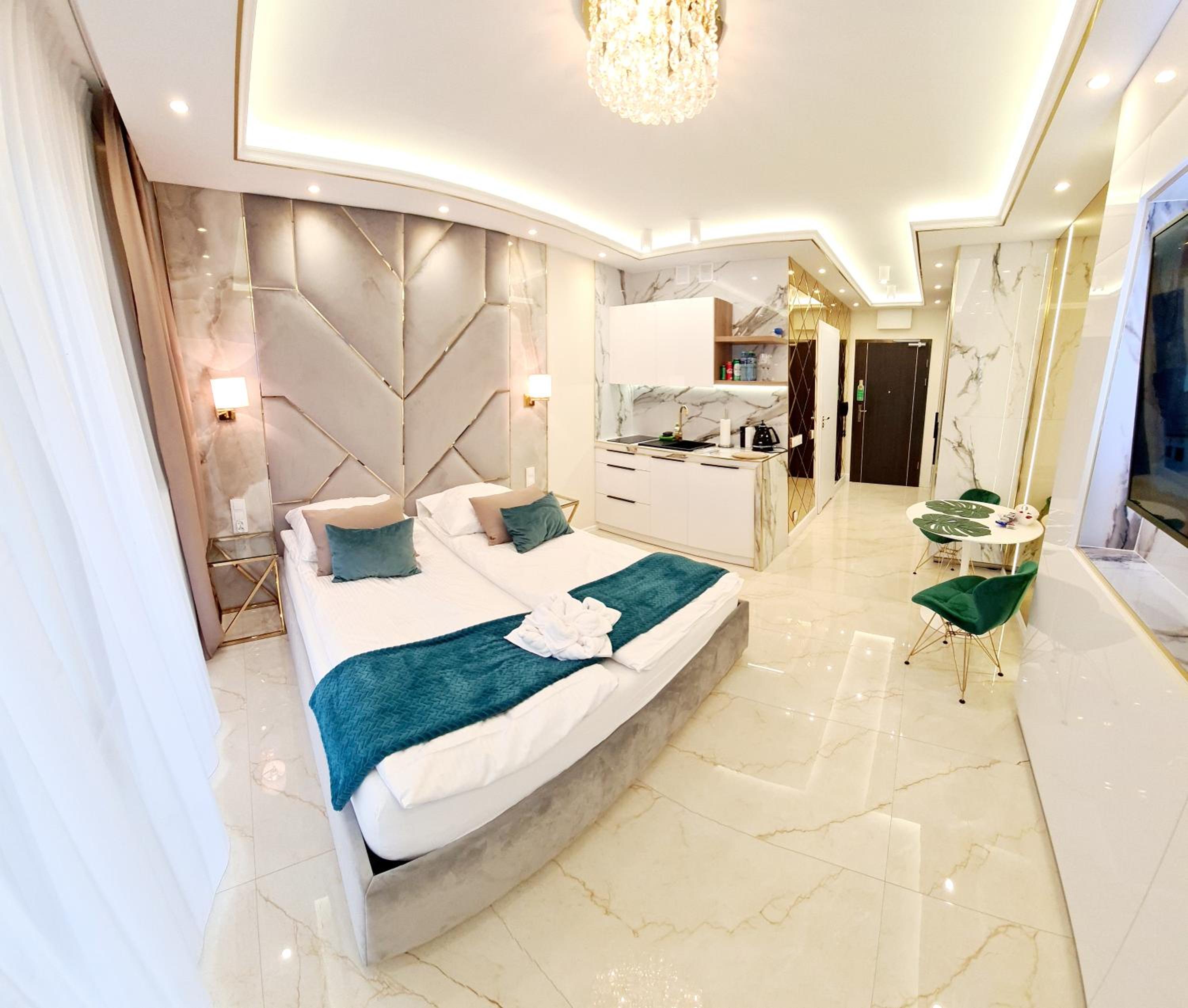 Studio Apartment photo 2
