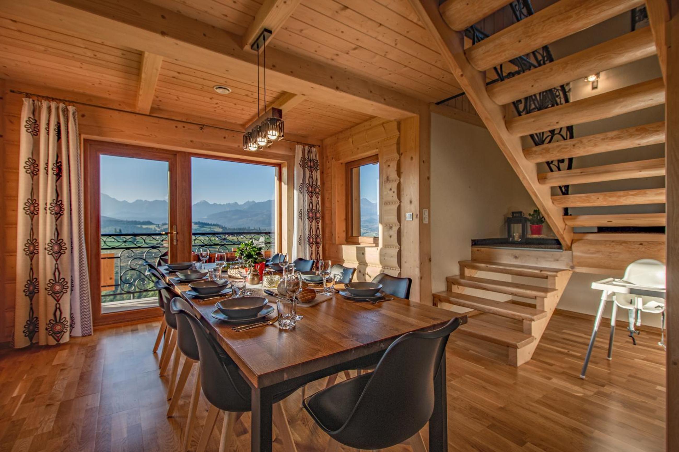 Three-Bedroom Chalet photo 3