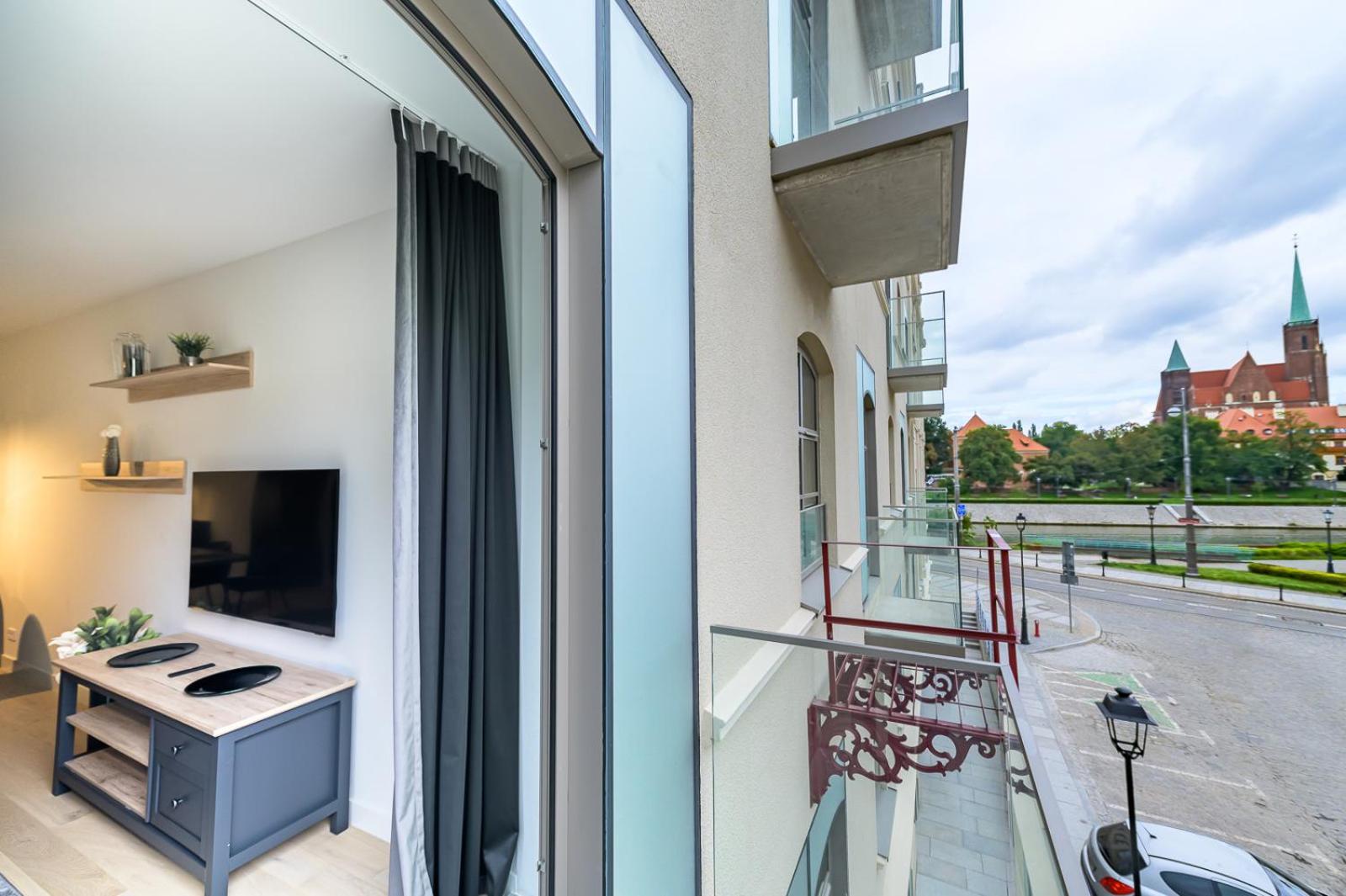 One-Bedroom Apartment - Photo 18