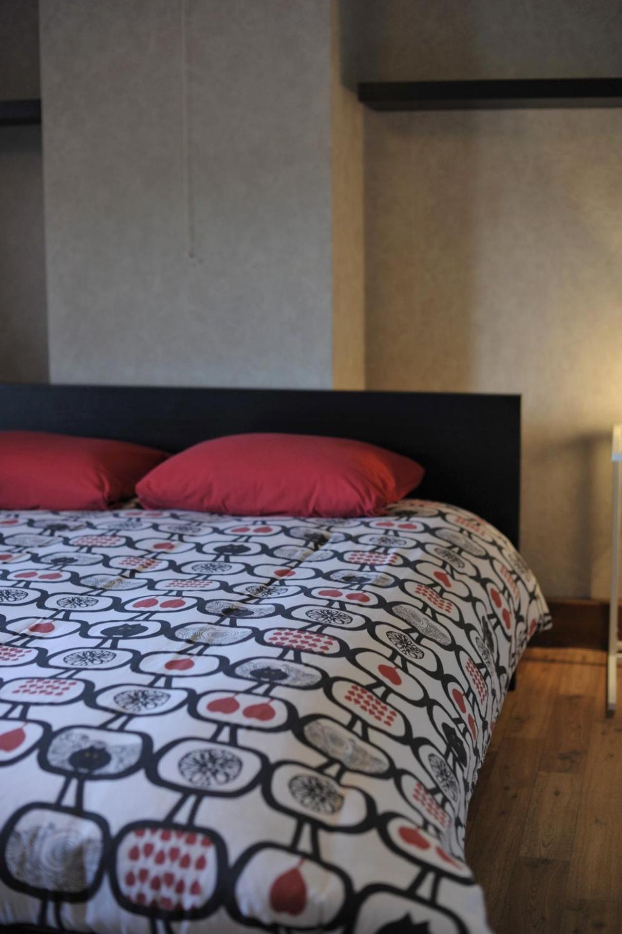 Two-Bedroom House photo 2