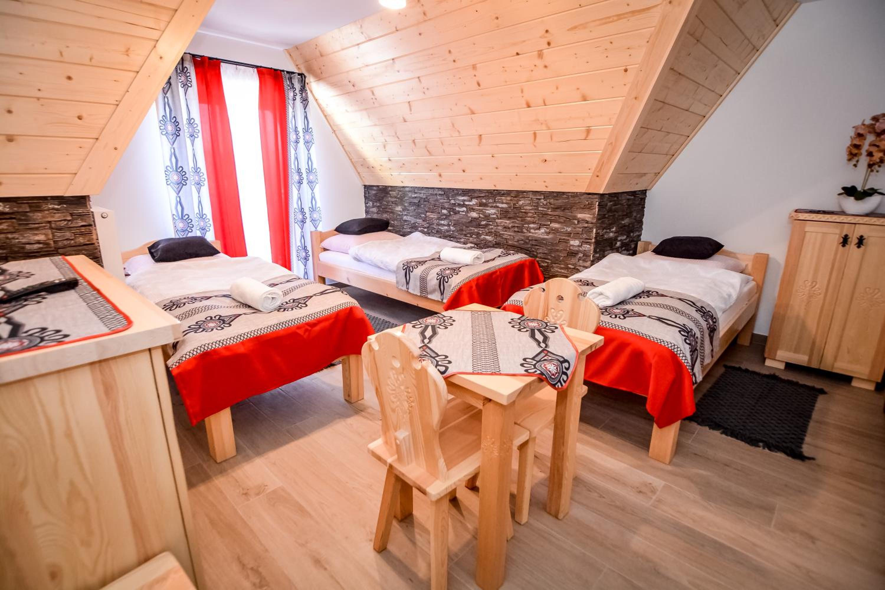 Triple Room with Private Bathroom