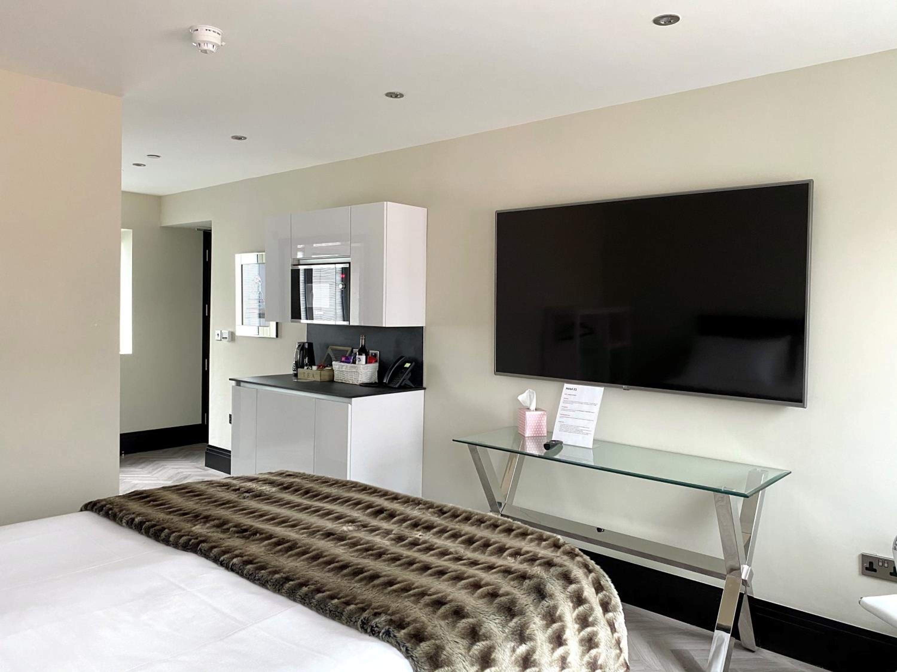 Superior King Room photo 1
