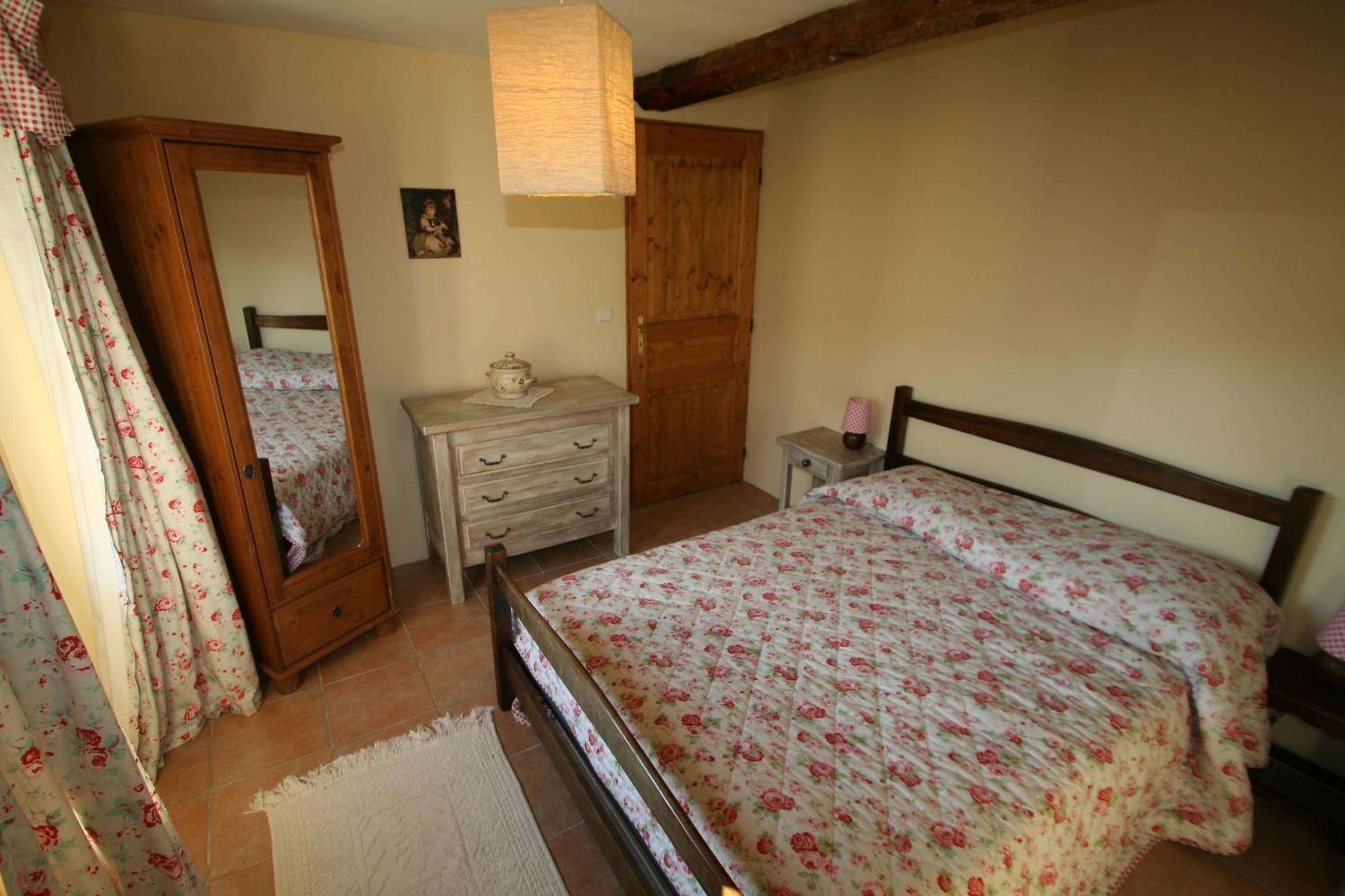 Economic Two-Bedroom Apartment with garden view (4 adults)