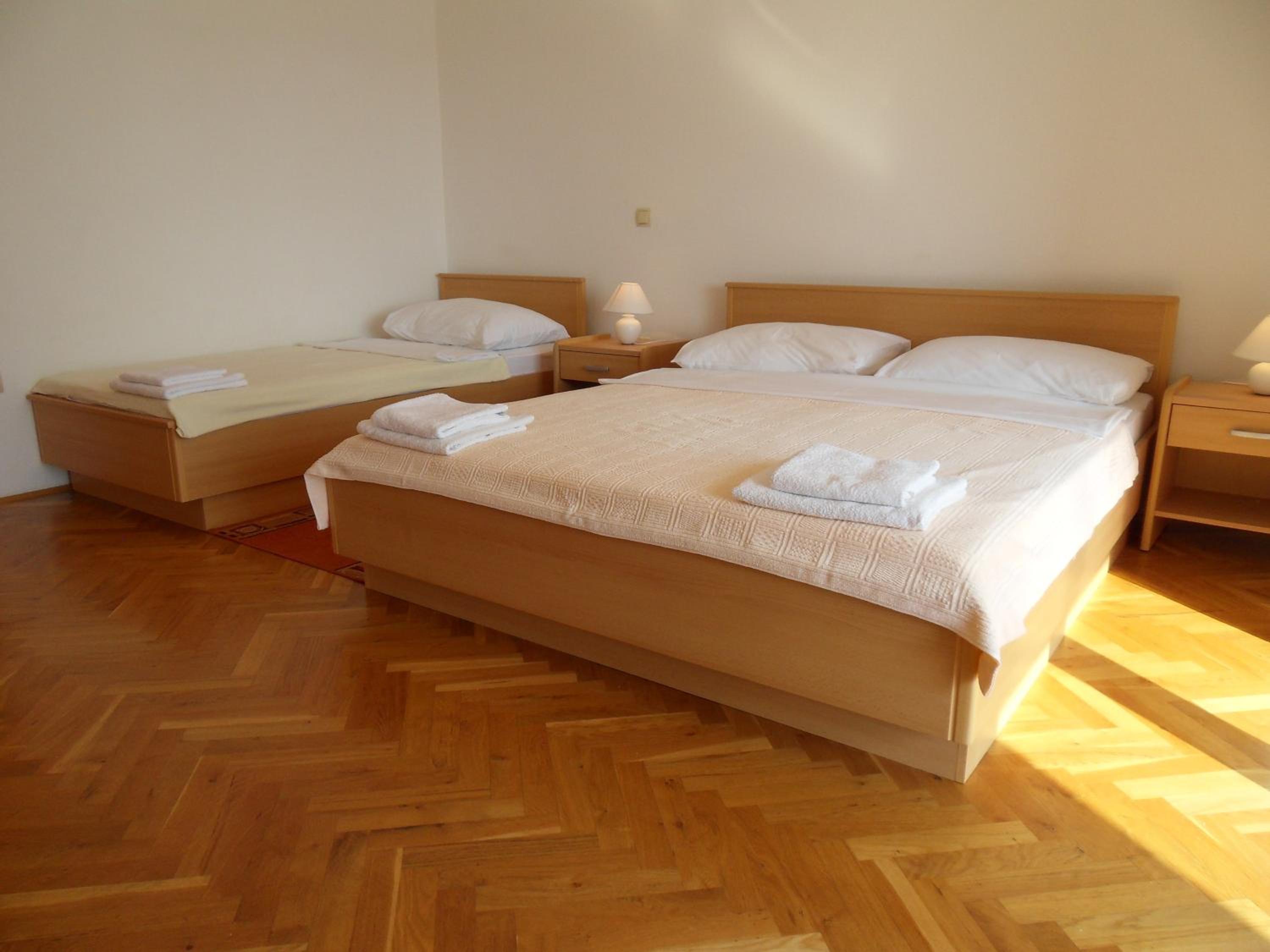 Two-Bedroom Apartment with Balcony and Sea View (5 Adults) - 1st Floor