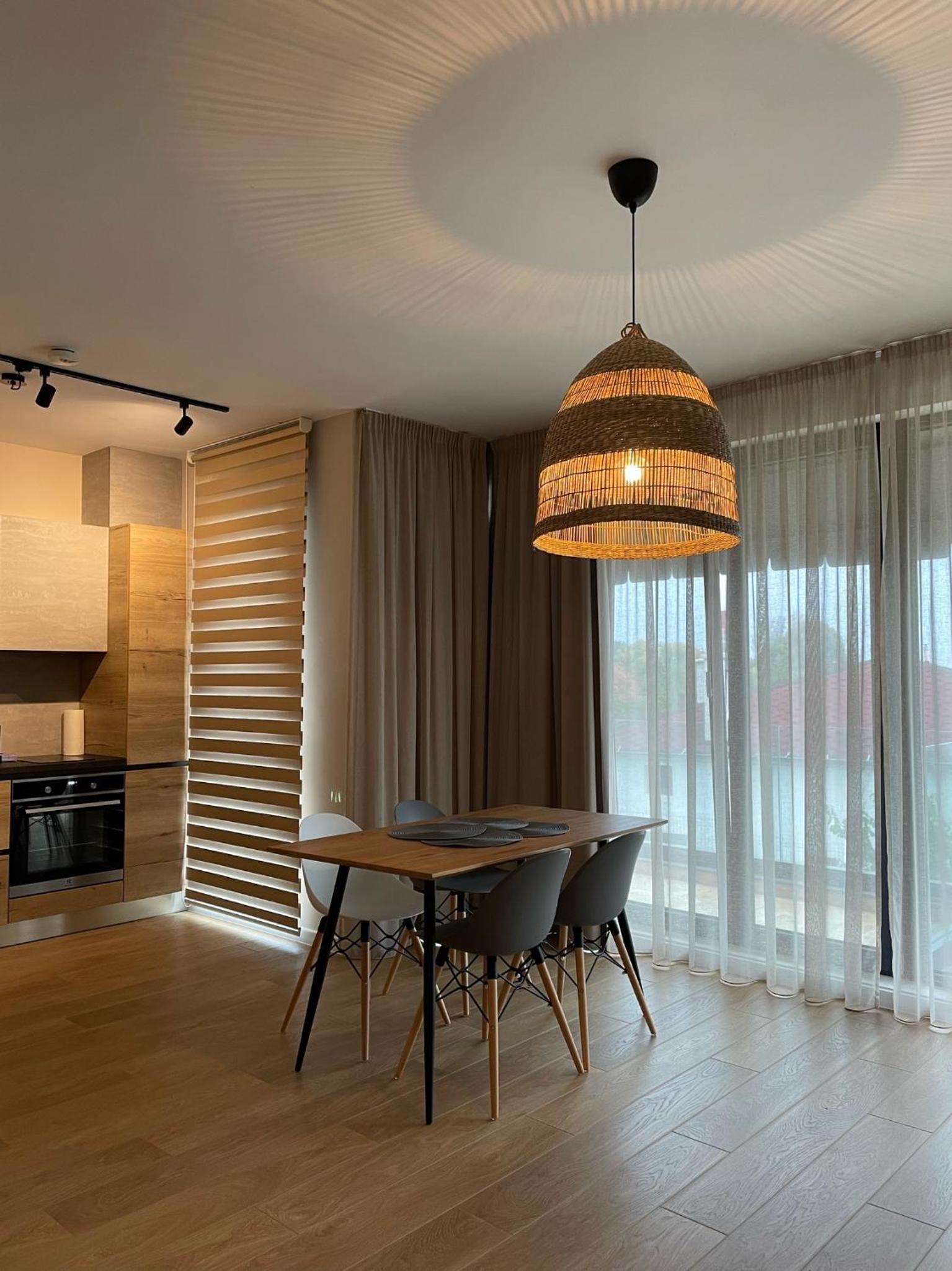 One-Bedroom Apartment with Balcony