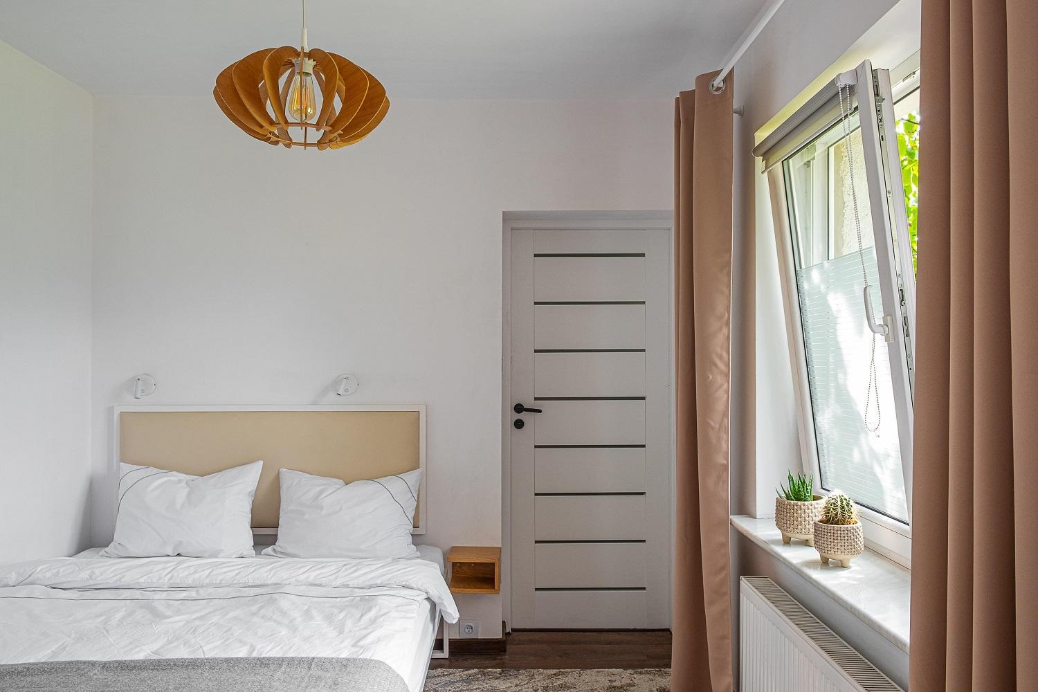 One-Bedroom Apartment - Photo 7