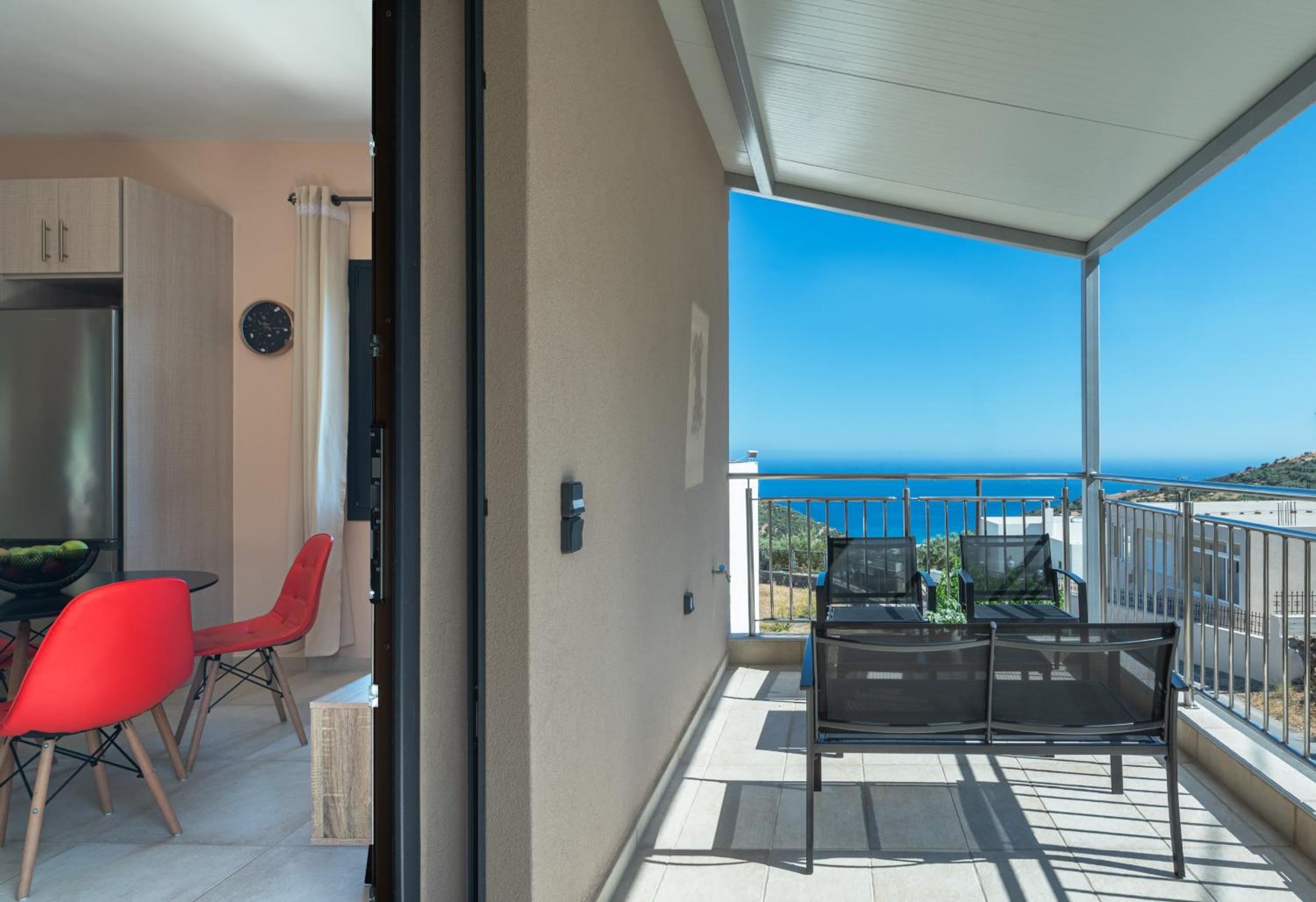 Apartment with Sea View photo 2