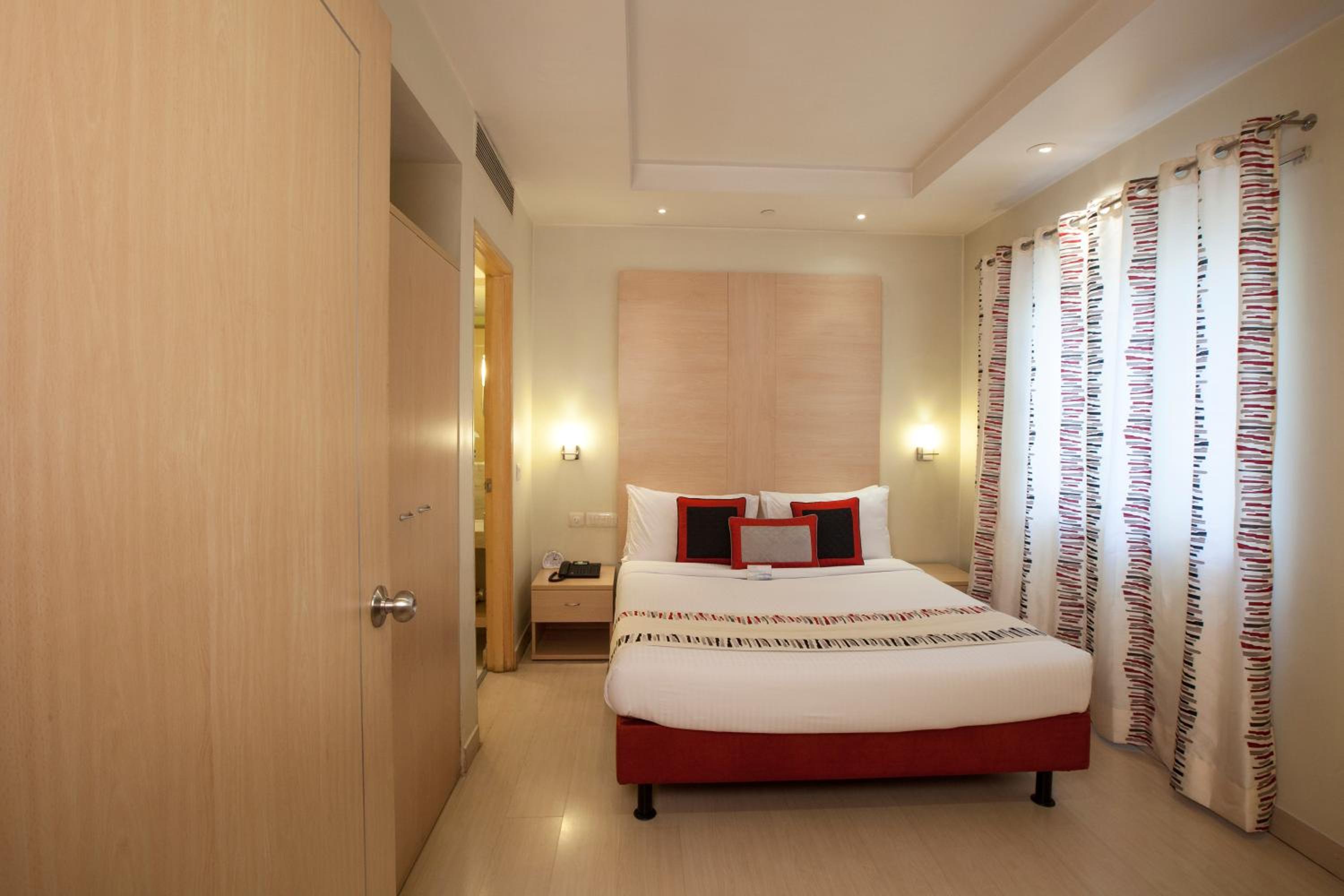 Deluxe Double Room with Wifi