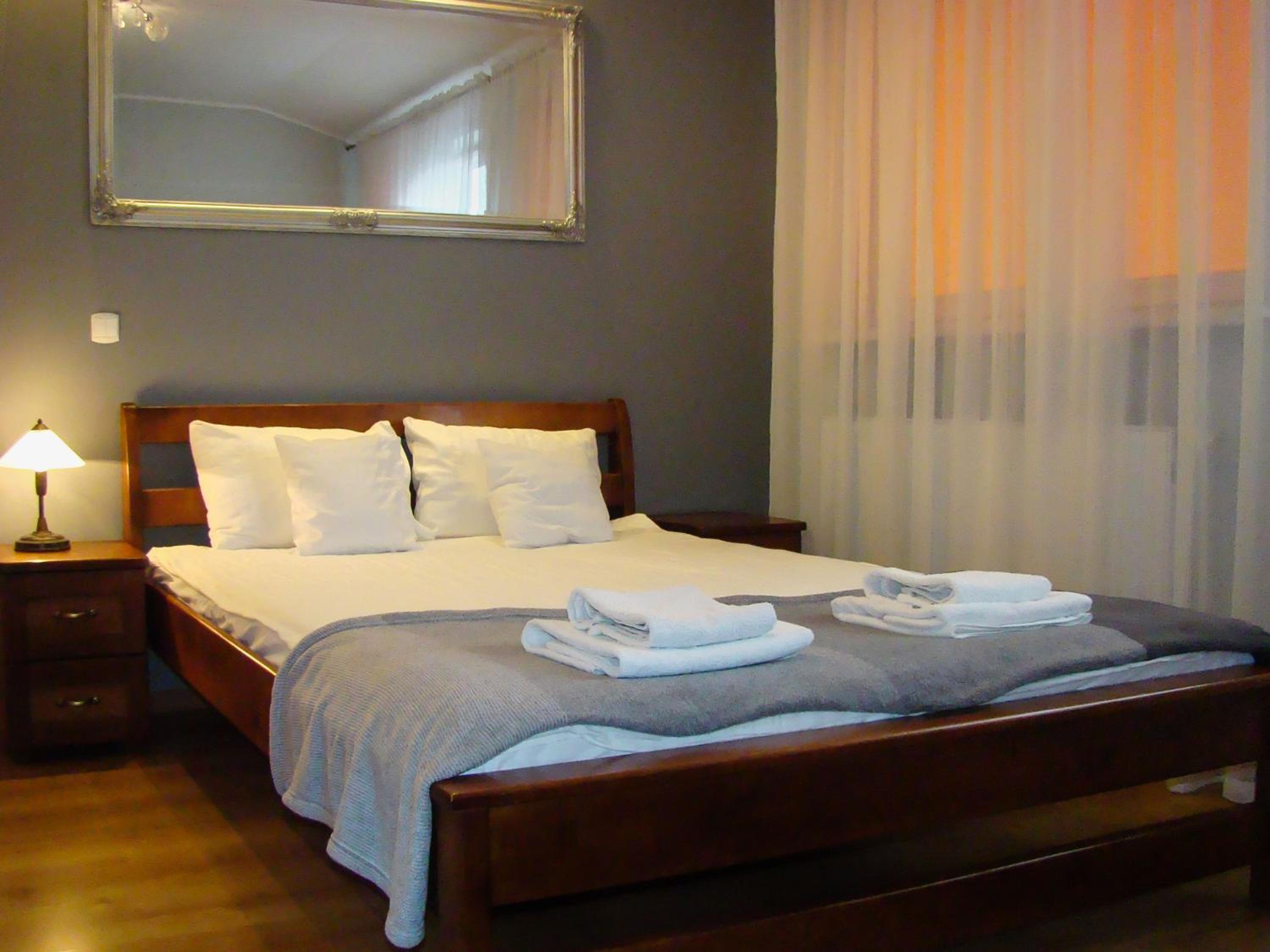 Double Room - Photo 4