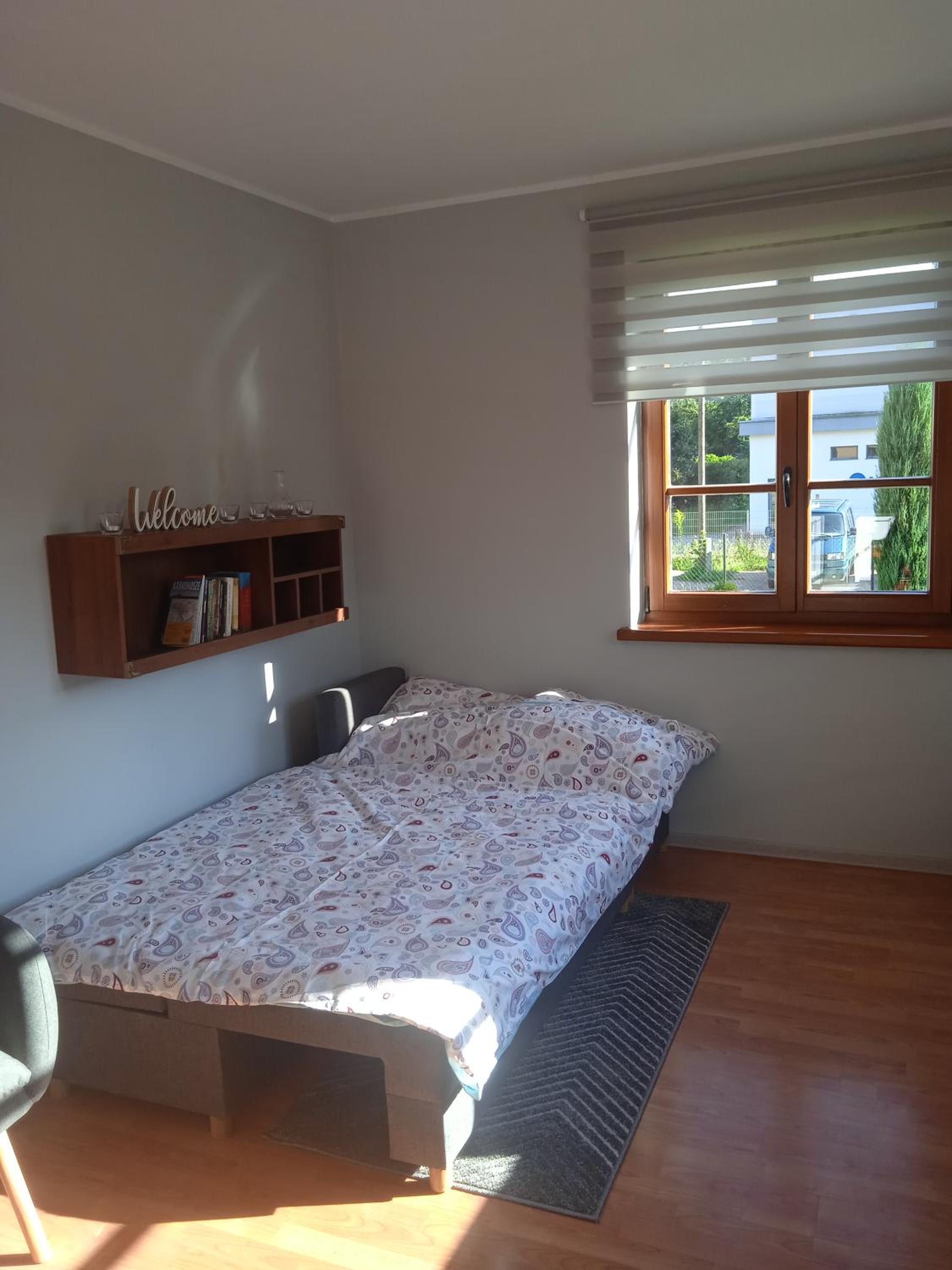 One-Bedroom Apartment - Photo 3