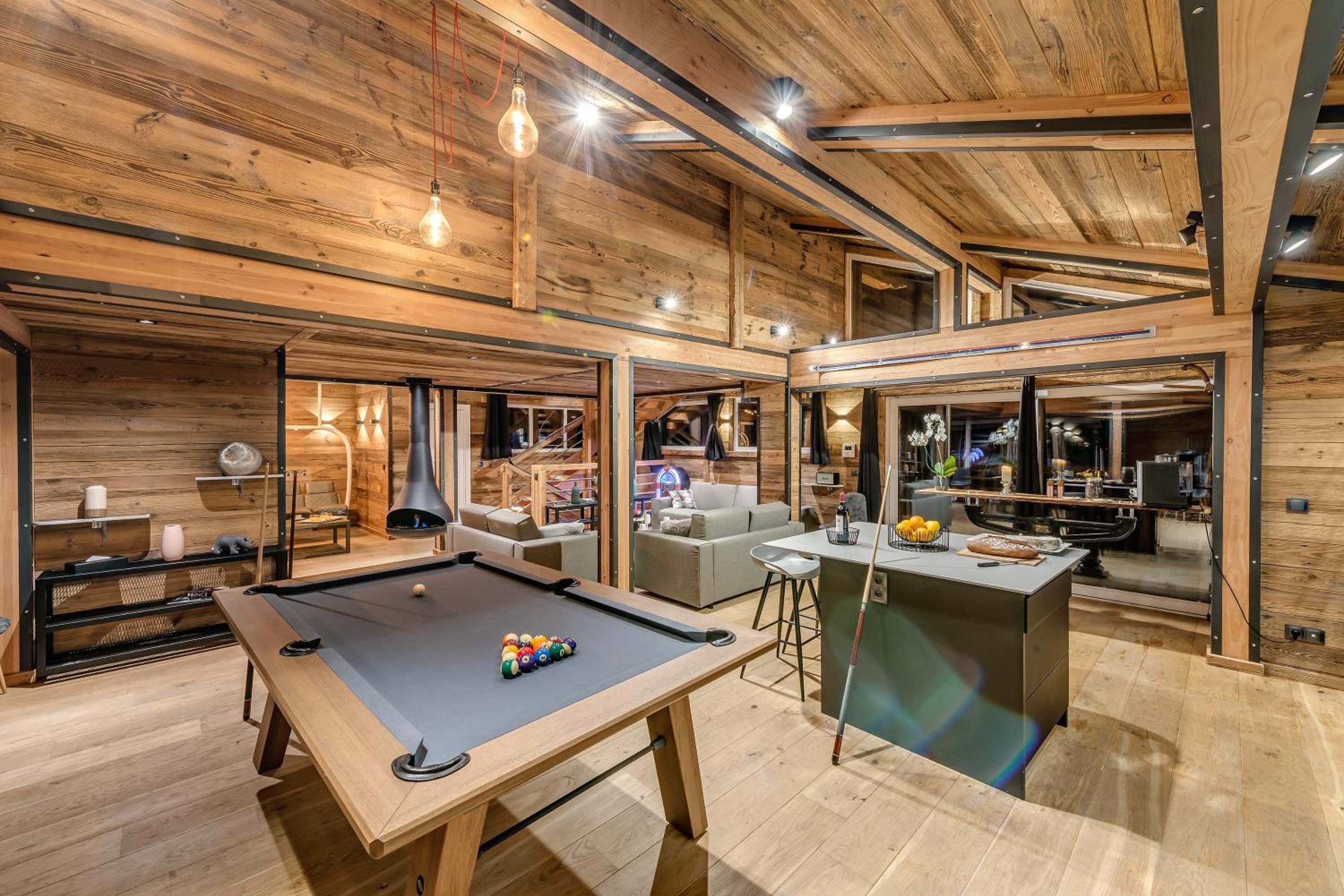 Superior Chalet photo 1